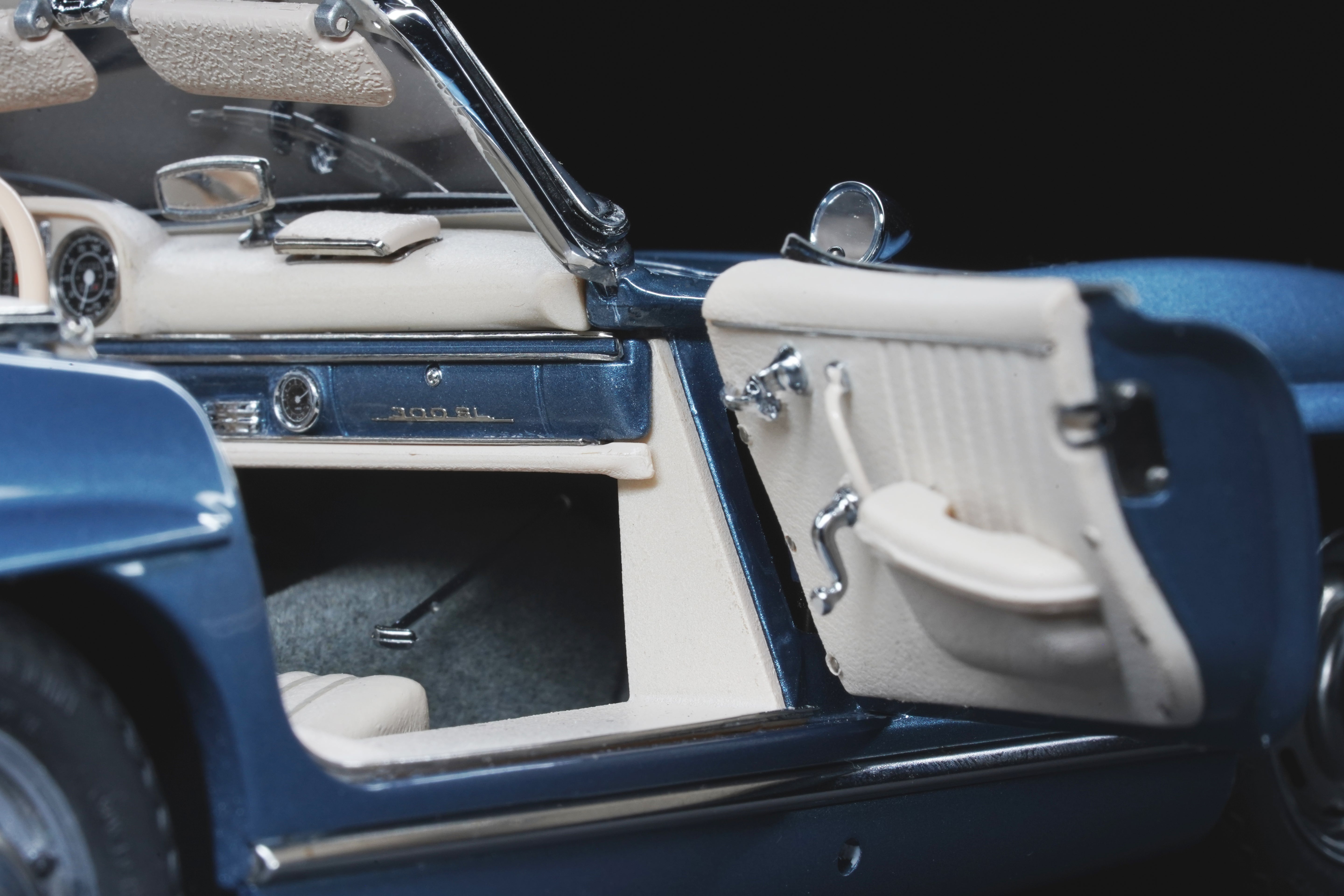 1/18 Mercedes-Benz 300 SL W198 Roadster Hardtop blue metallic CMC M-283