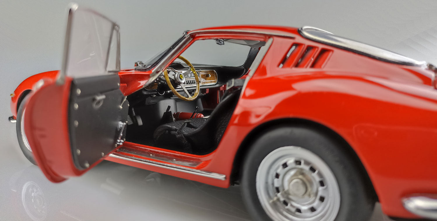 Ferrari 275 GTB/C RED von 1966 CMC M-210