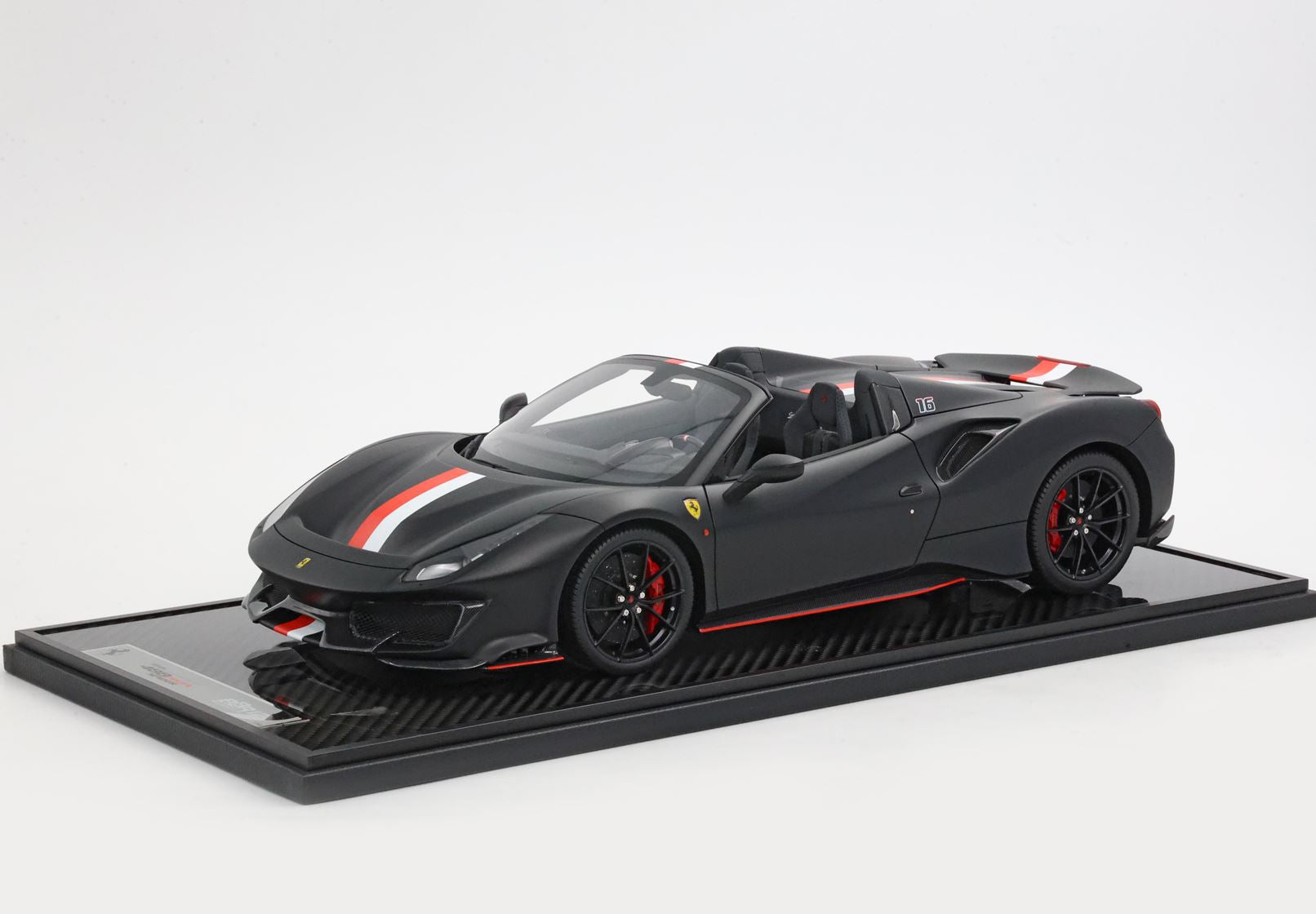 1/12 BBR Ferrari 488 Pista Spider Open roof Charles Leclerc LE 46 pcs BBR1225CL