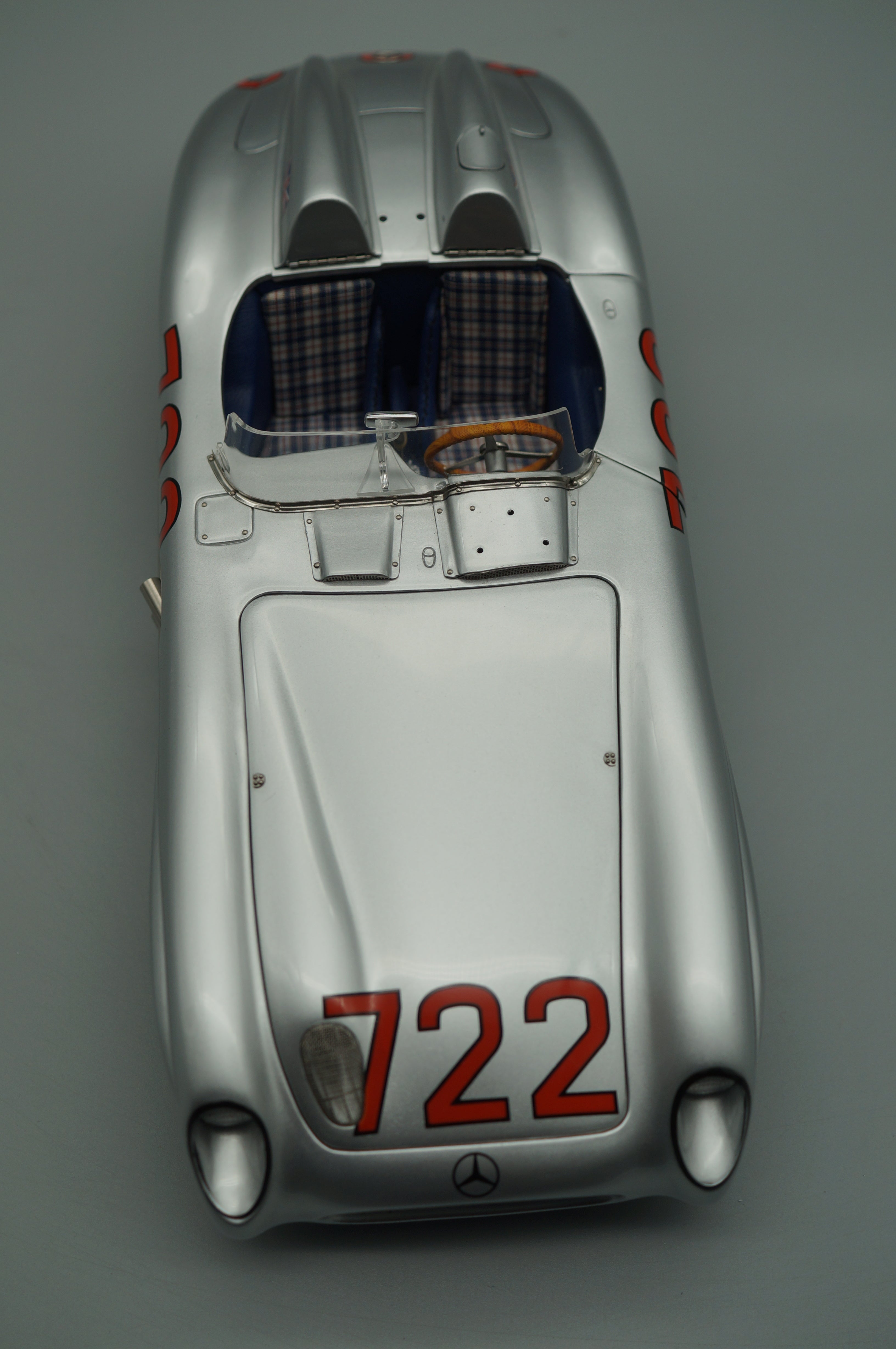 1/18 Mercedes-Benz 300SLR #722 Mille Miglia Stirling 1959 MOSS / JENKINS CMC M-066 -pre-owned- AA494