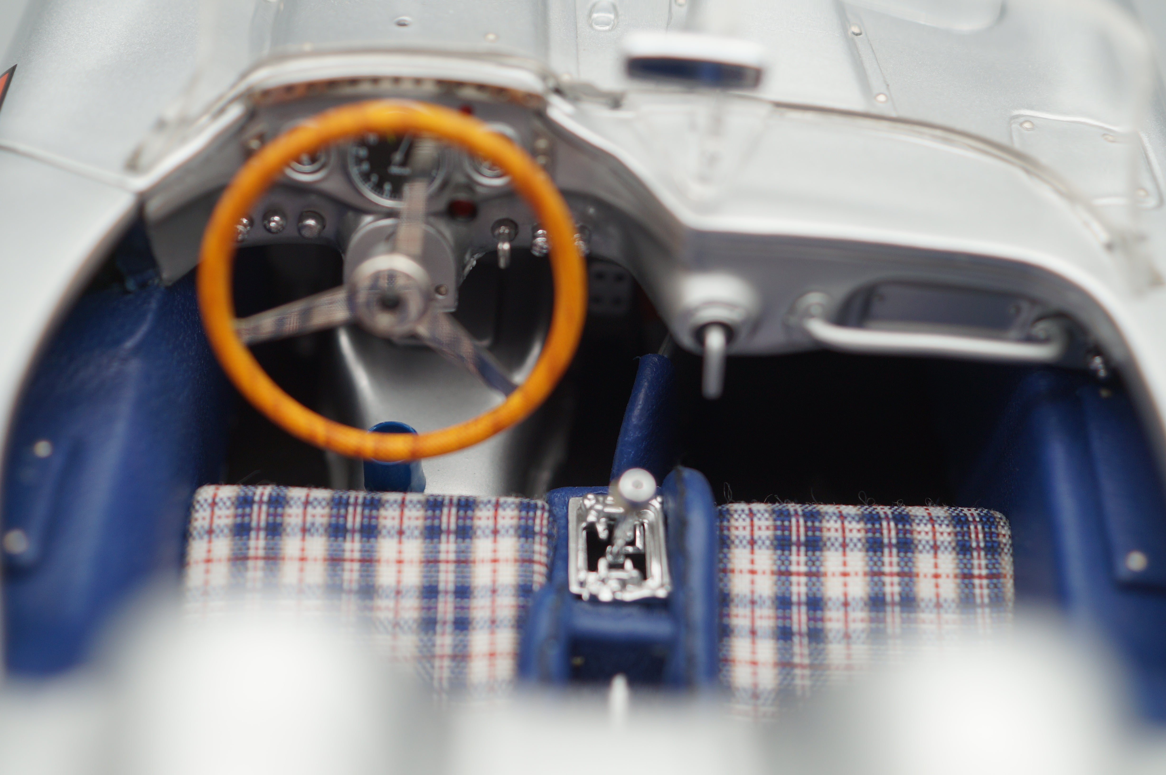 1/18 Mercedes-Benz 300SLR #722 Mille Miglia Stirling 1959 MOSS / JENKINS CMC M-066 -pre-owned- AA494