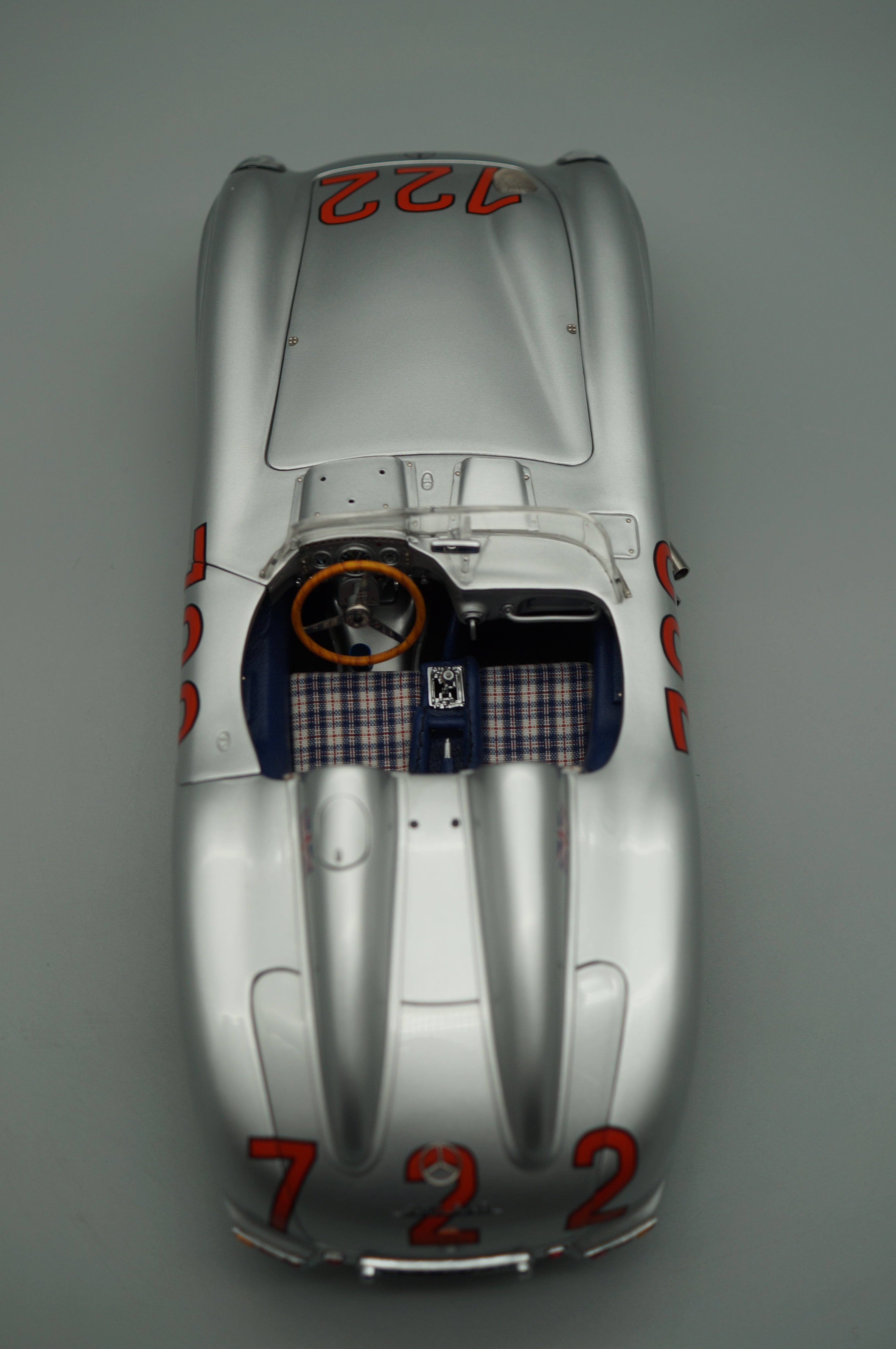 1/18 Mercedes-Benz 300SLR #722 Mille Miglia Stirling 1959 MOSS / JENKINS CMC M-066 -pre-owned- AA494