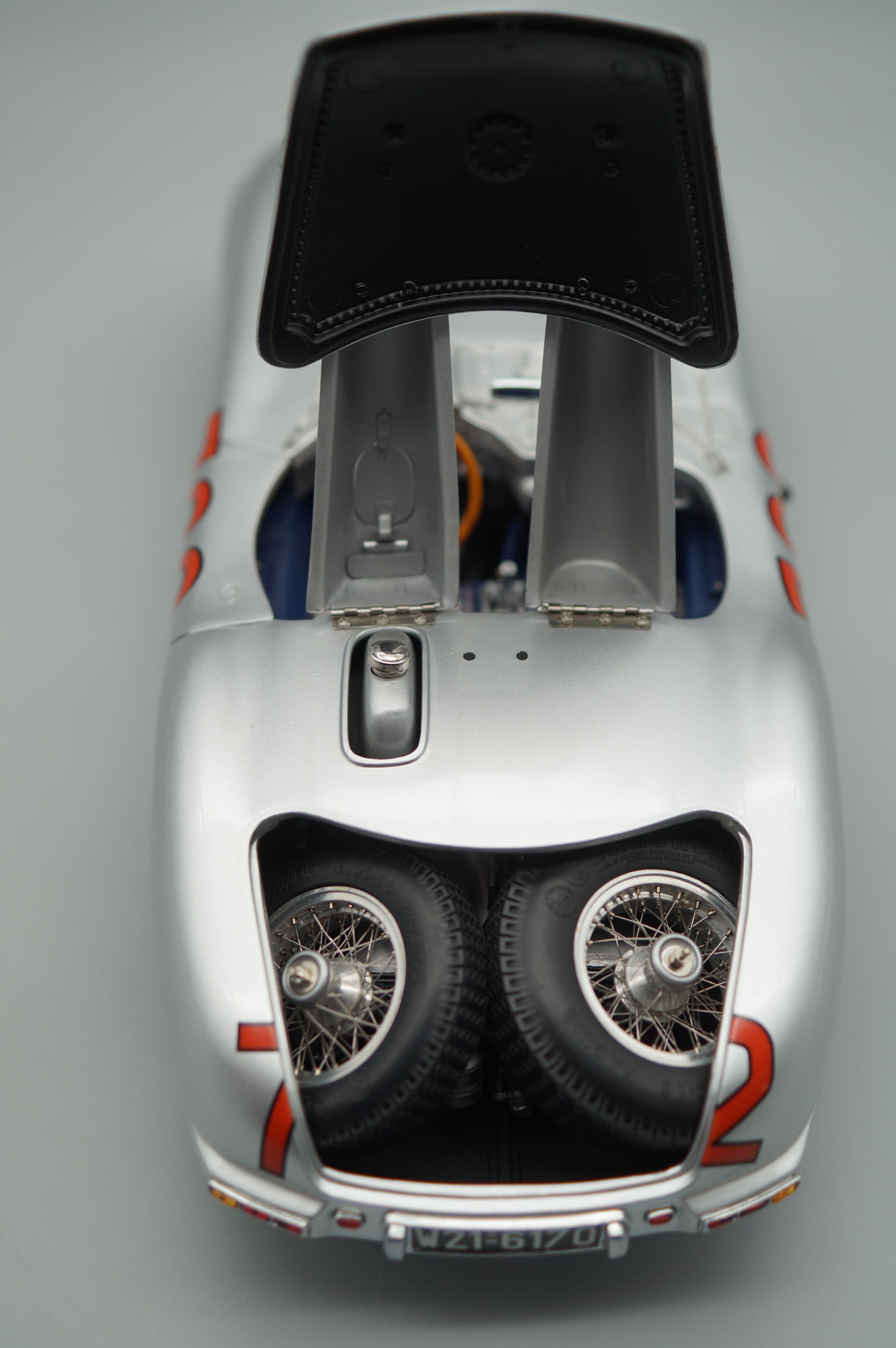 1/18 Mercedes-Benz 300SLR #722 Mille Miglia Stirling 1959 MOSS / JENKINS CMC M-066 -pre-owned- AA494