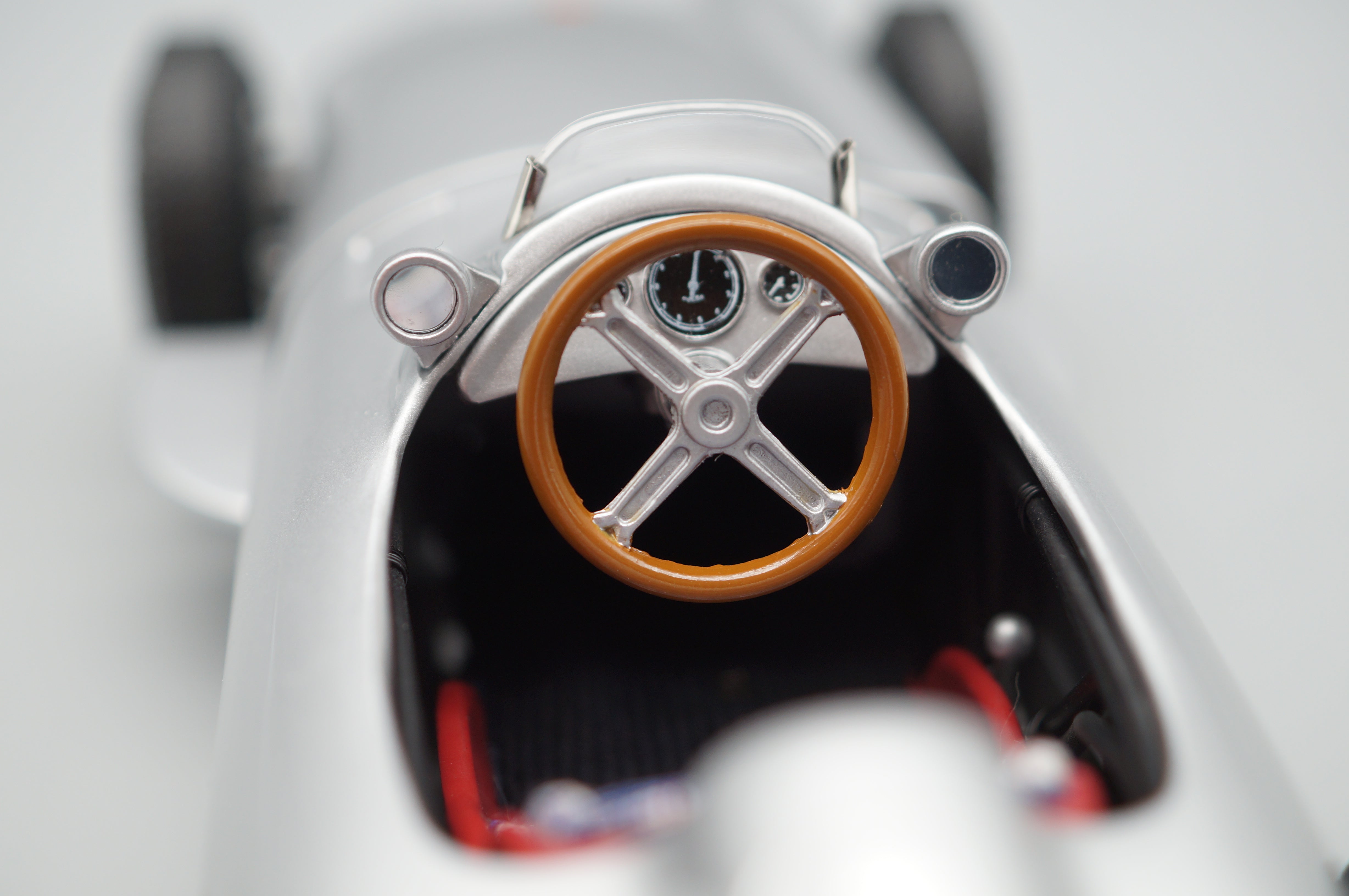 1/18 Mercedes-Benz W196 Monoposto CMC M-006 -pre-owned- AA496