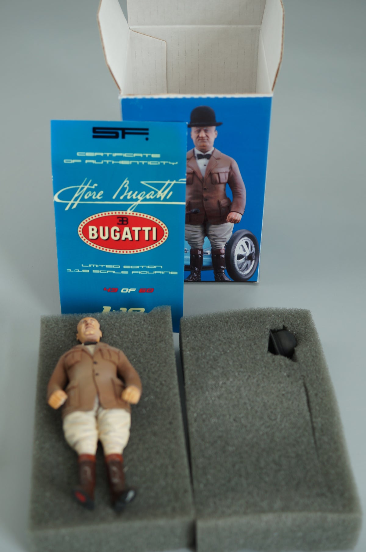 1/18 ETTORE BUGATTI von SF Scale Figures #43/60 - Handarbeit - pre-owned