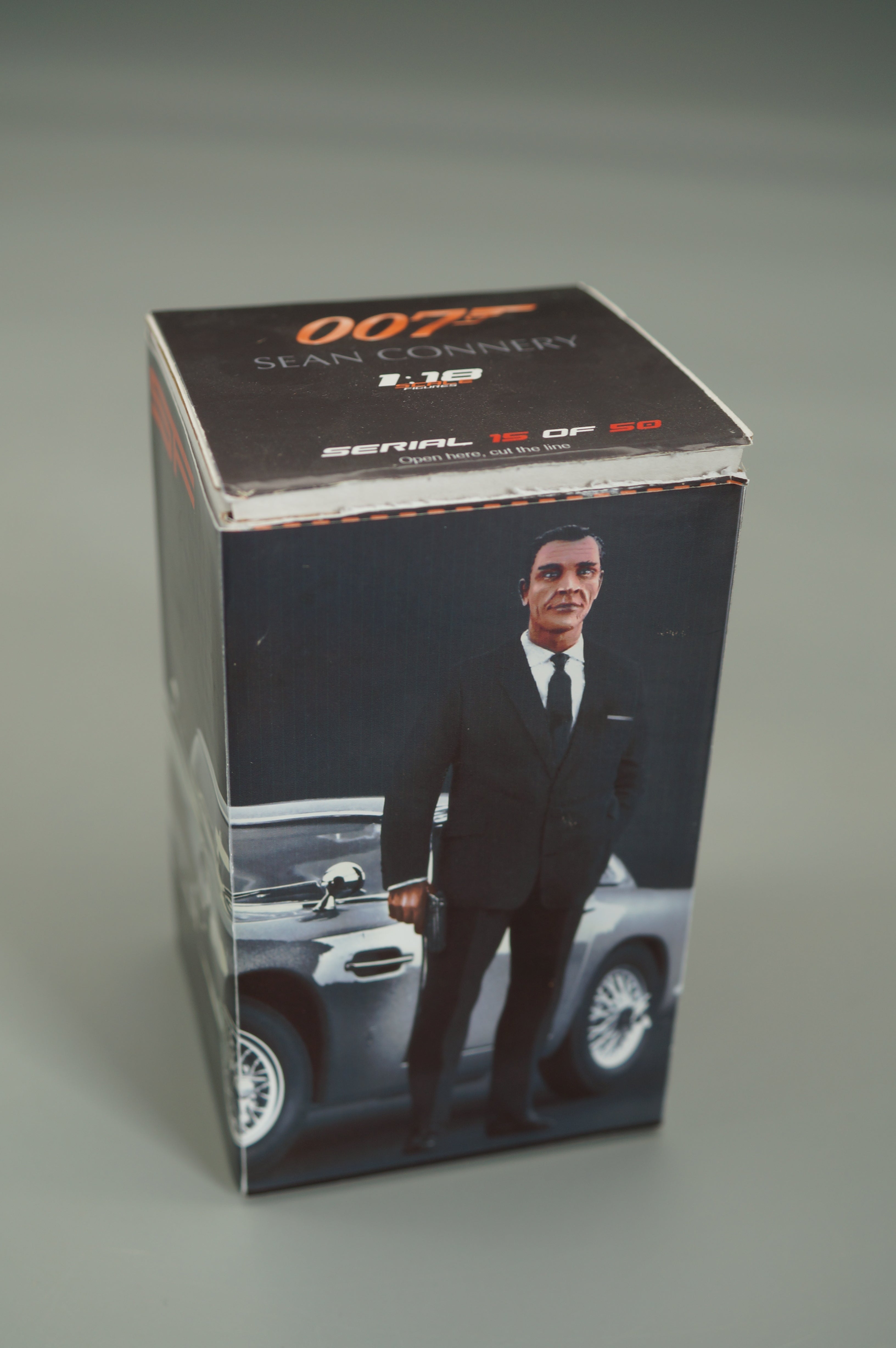 1/18 EXHIBITION MODEL SEAN CONNERY / JAMES BOND from SF Scale Figures - handmade -
