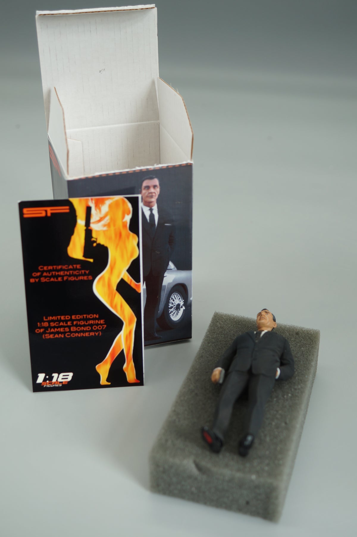 1/18 EXHIBITION MODEL SEAN CONNERY / JAMES BOND from SF Scale Figures - handmade -
