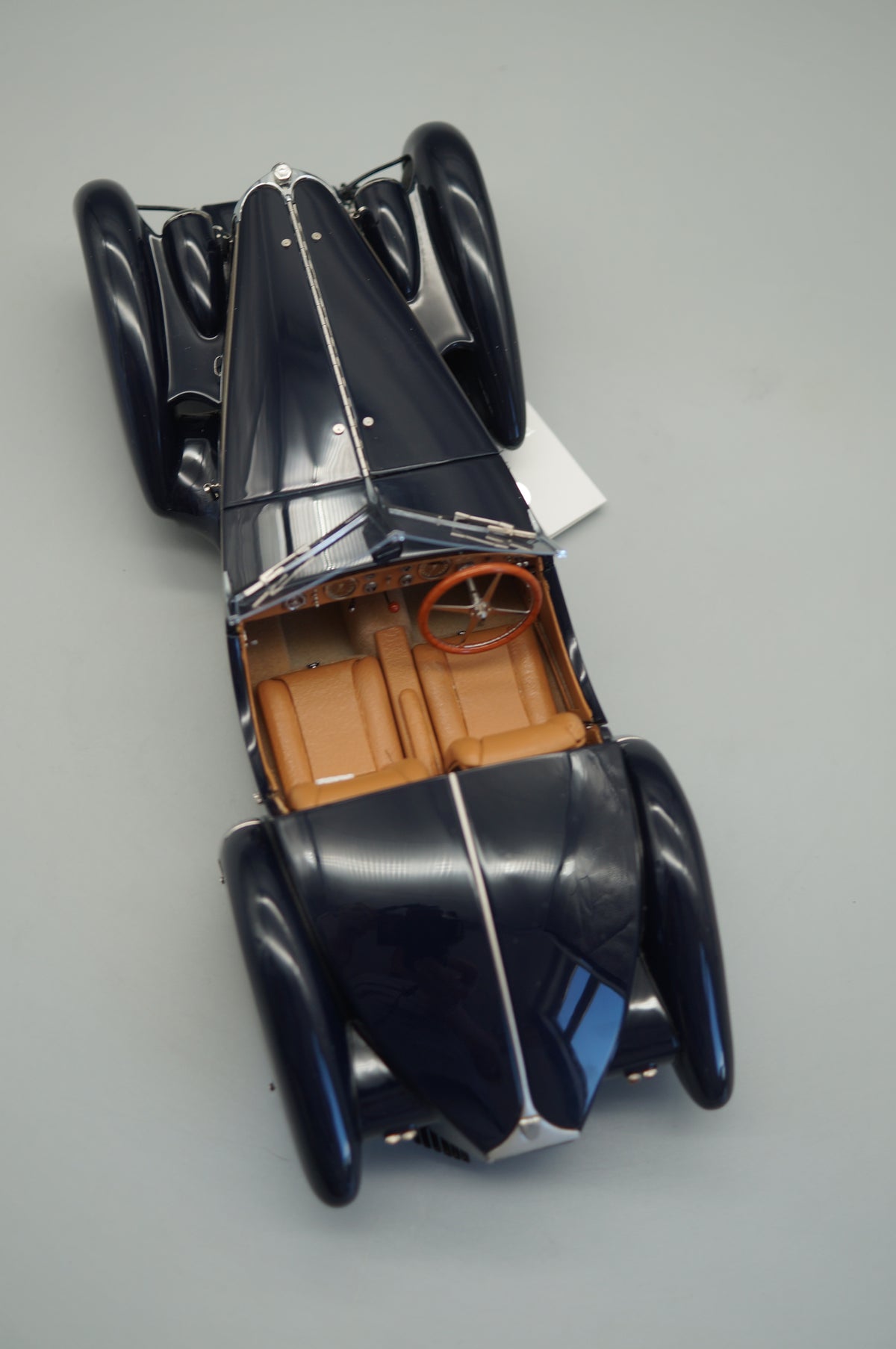 1/18 Bugatti 57 SC Corsica Roadster #0206 CMC M-106 -pre-owned -FH304