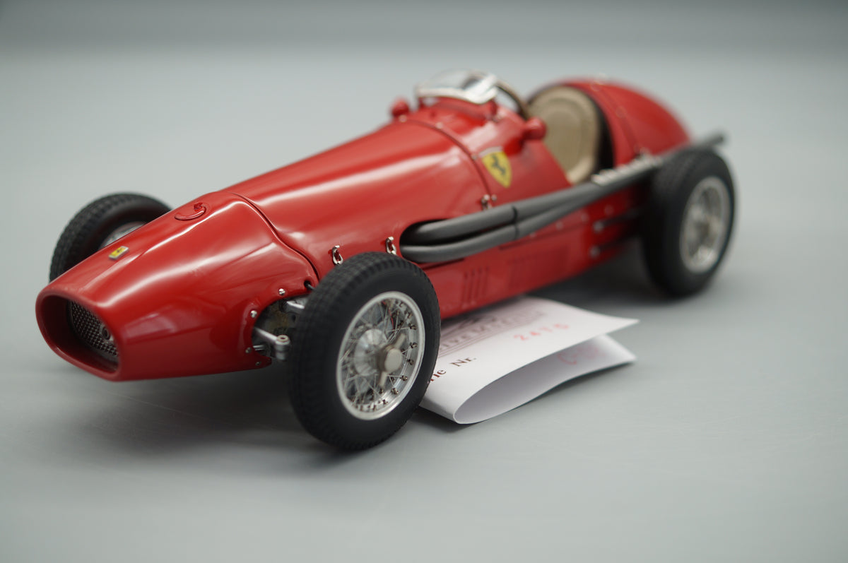 1/18 Ferrari 500 F2 1953 Double World Champion #2475 CMC M-056 -pre-owned -FH320