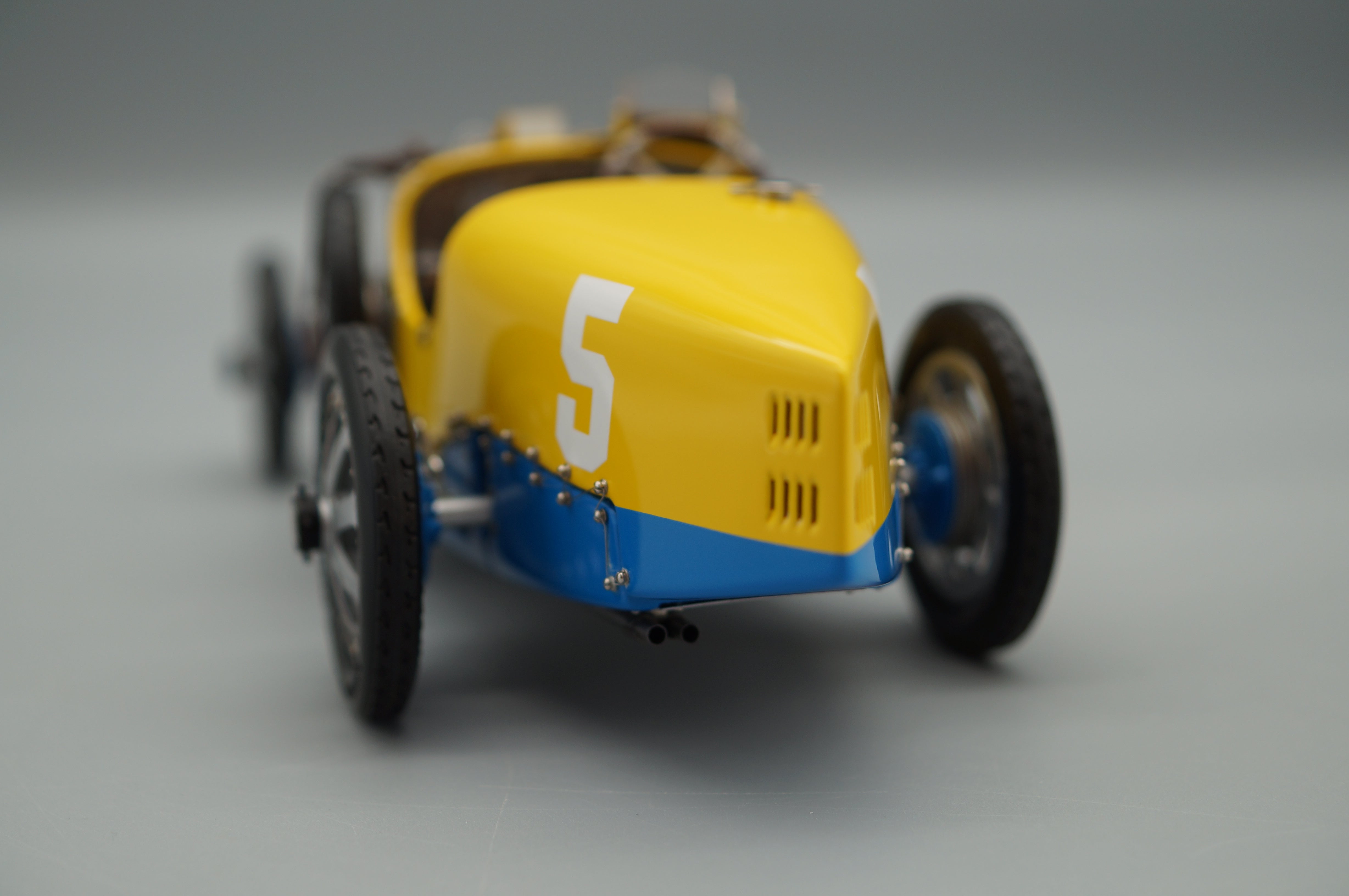 Bugatti T35 Nation Color Project - Sweden #5 LE 500 pcs. CMC M-100 011 -pre-owned- TS672