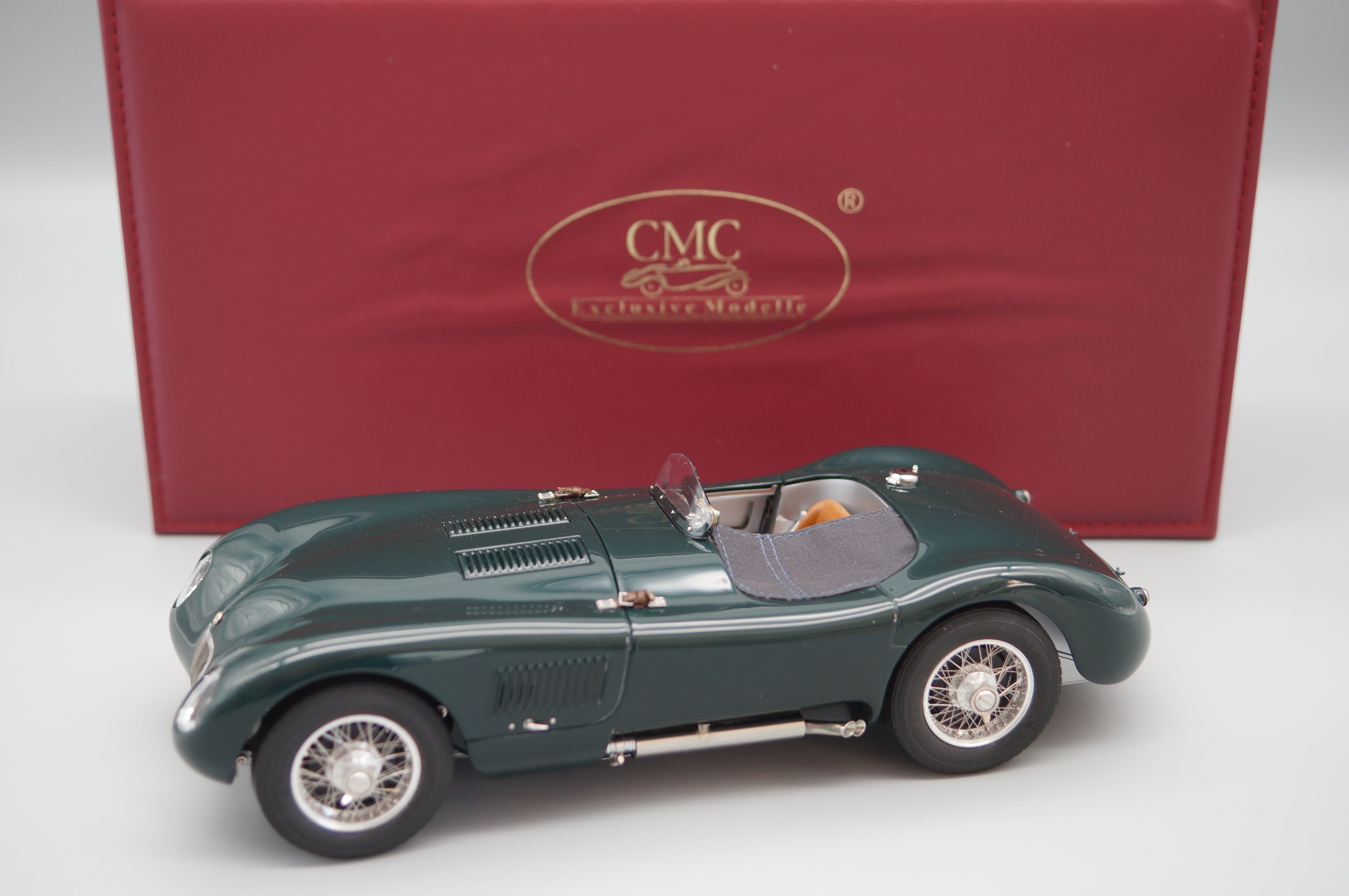 Jaguar C-Type British Racing Green 1952 CMC M-191 -pre-owned- TS673