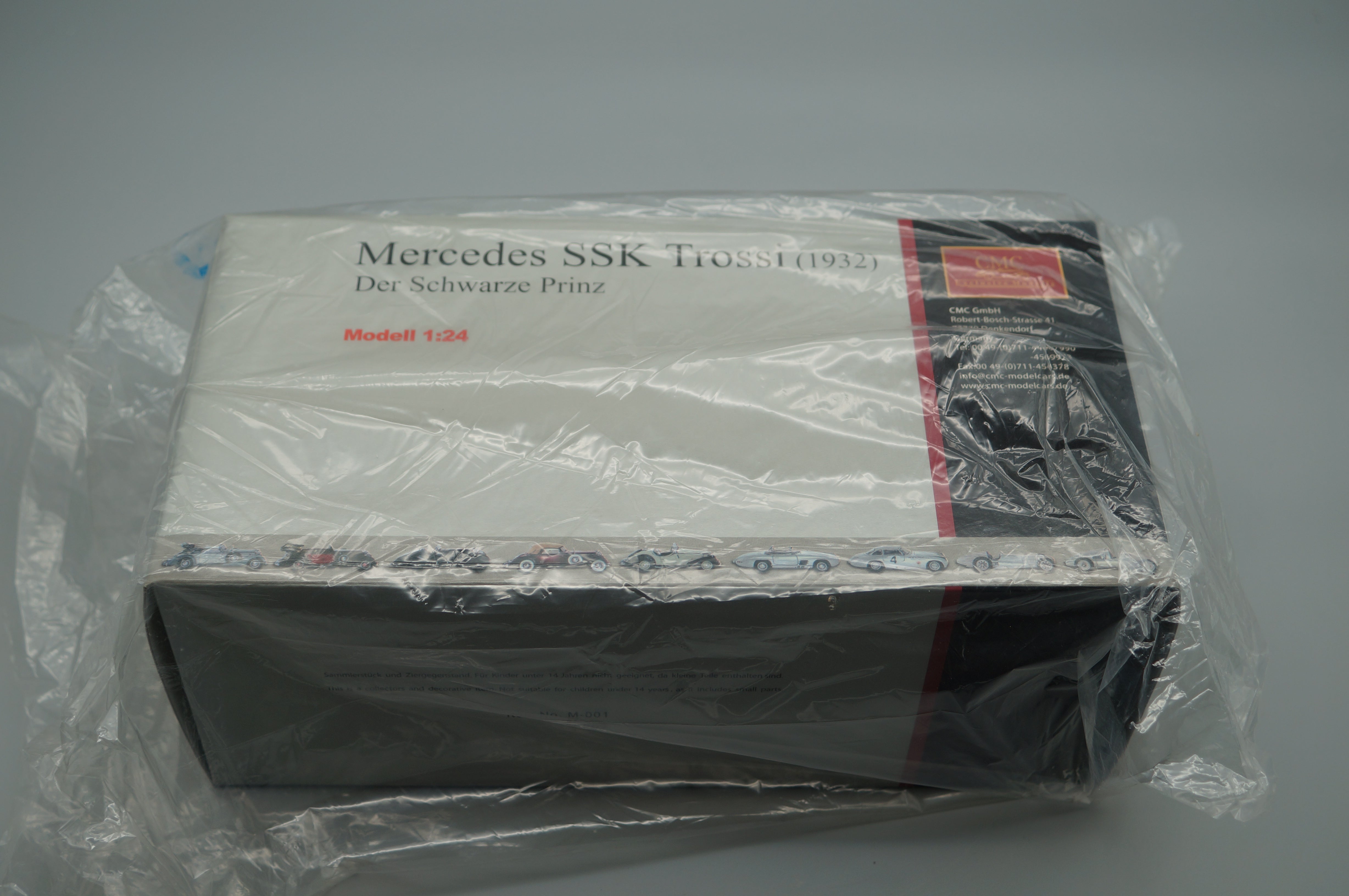 1/24 Mercedes-Benz SSK Trossi 'The Black Prince' CMC M-001 white interior 1/24