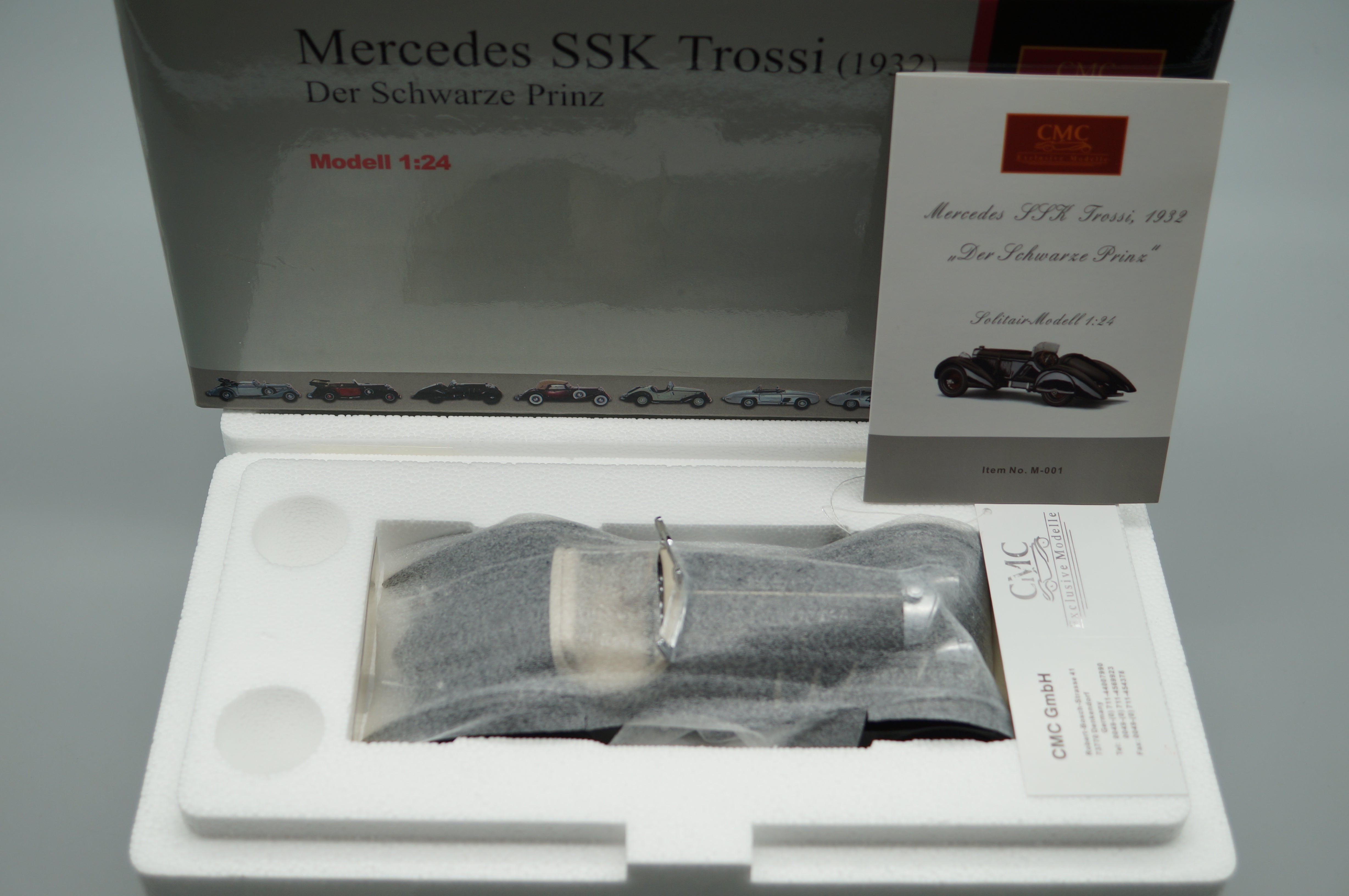 1/24 Mercedes-Benz SSK Trossi 'The Black Prince' CMC M-001 white interior 1/24