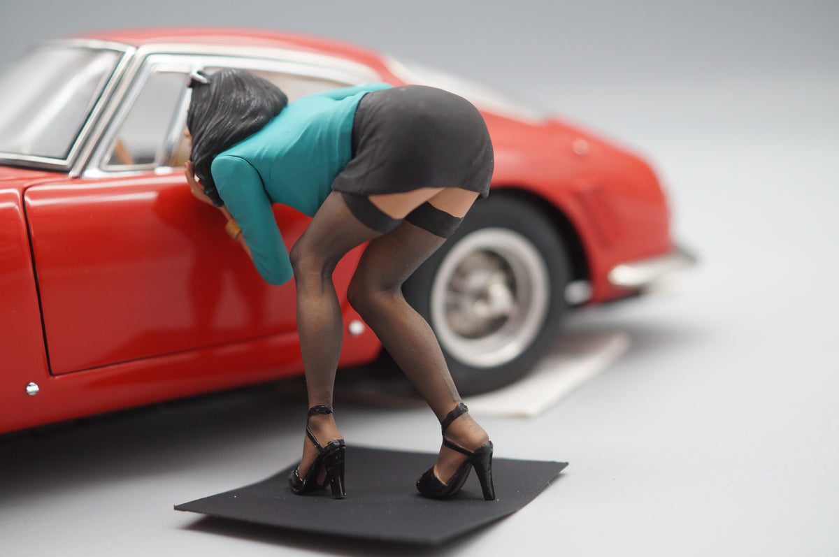 1/18 MIRROR REFLECTION GIRL by SF Scale Figures - Handcrafted -