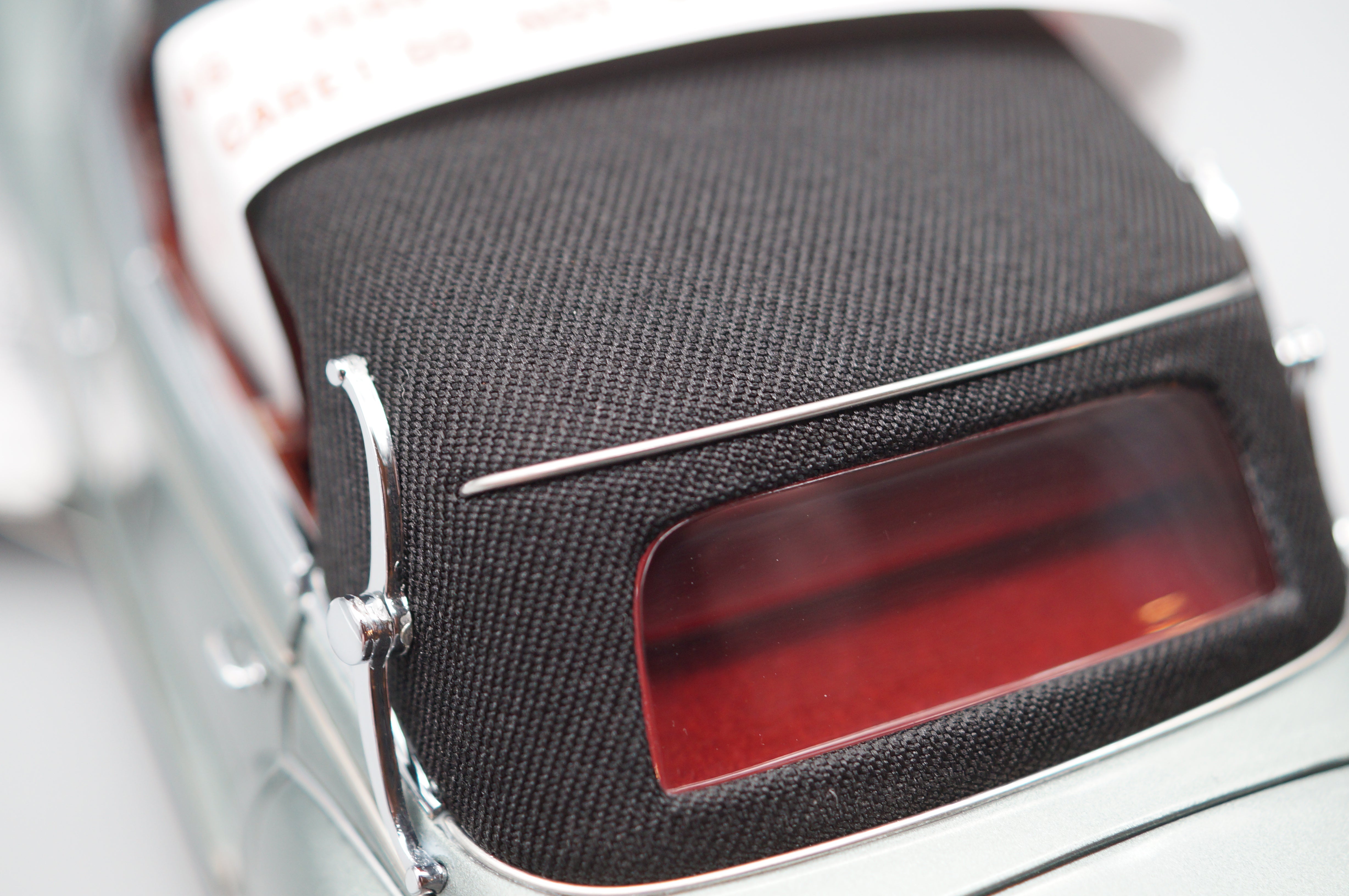 1/24 Mercedes-Benz 300d Cabriolet CMC M-026