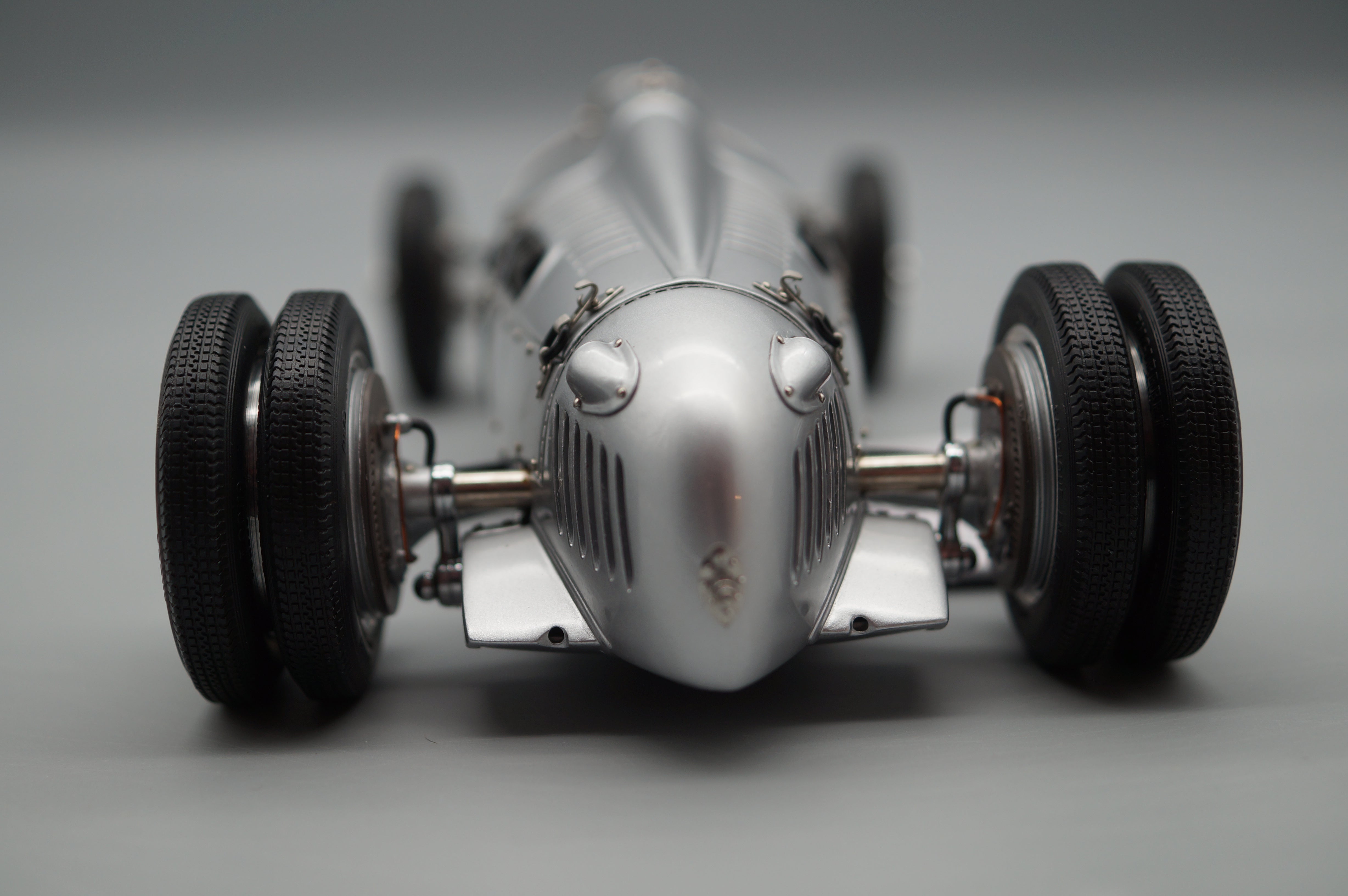 1/18 Auto Union Typ C 'Bergrenner' Bernd Rosemeyer CMC M-053