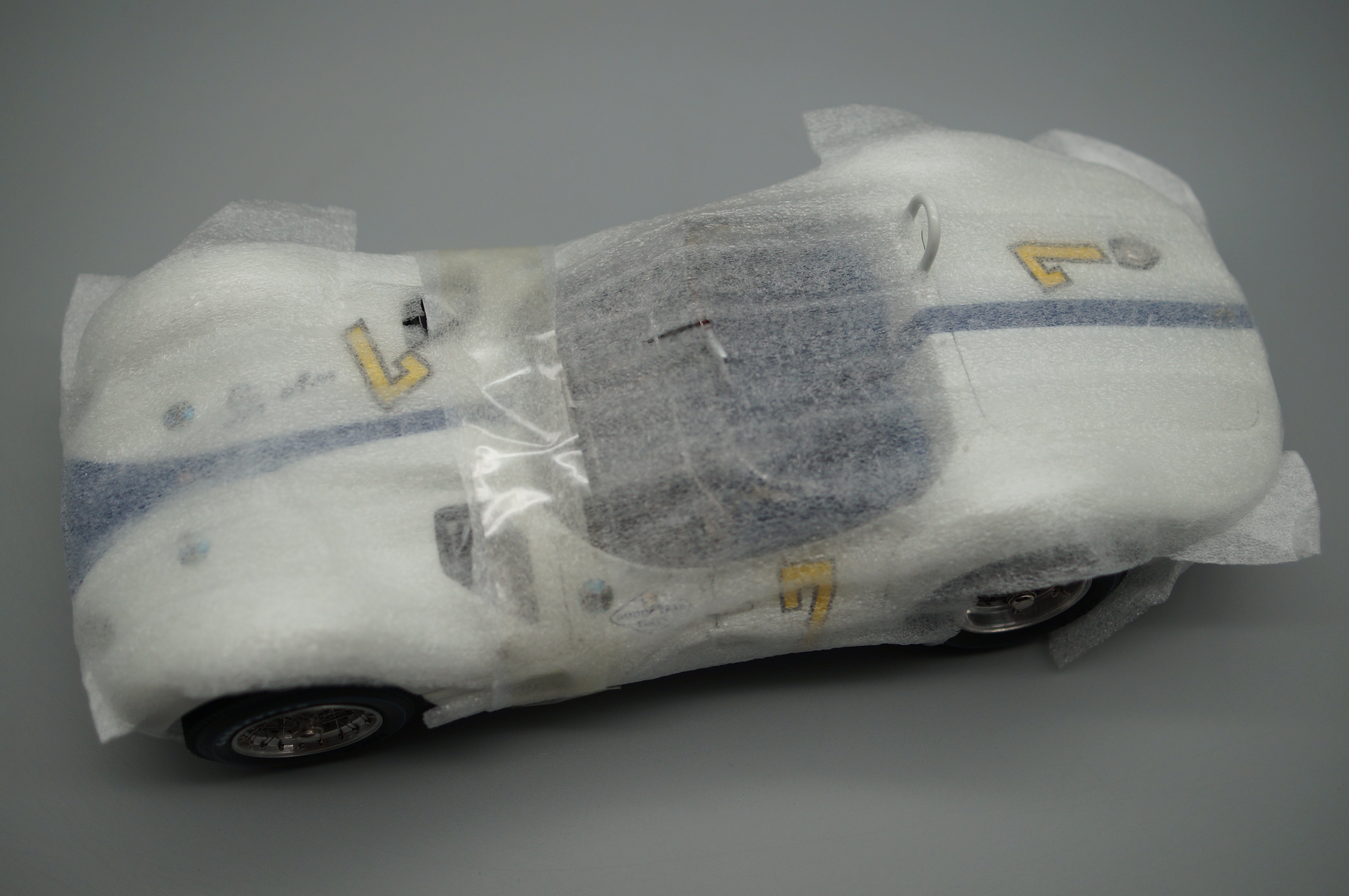 1/18 Maserati Tipo 61 Birdcage #7 GP Cuba Signature Edition Stirling Moss CMC M-149