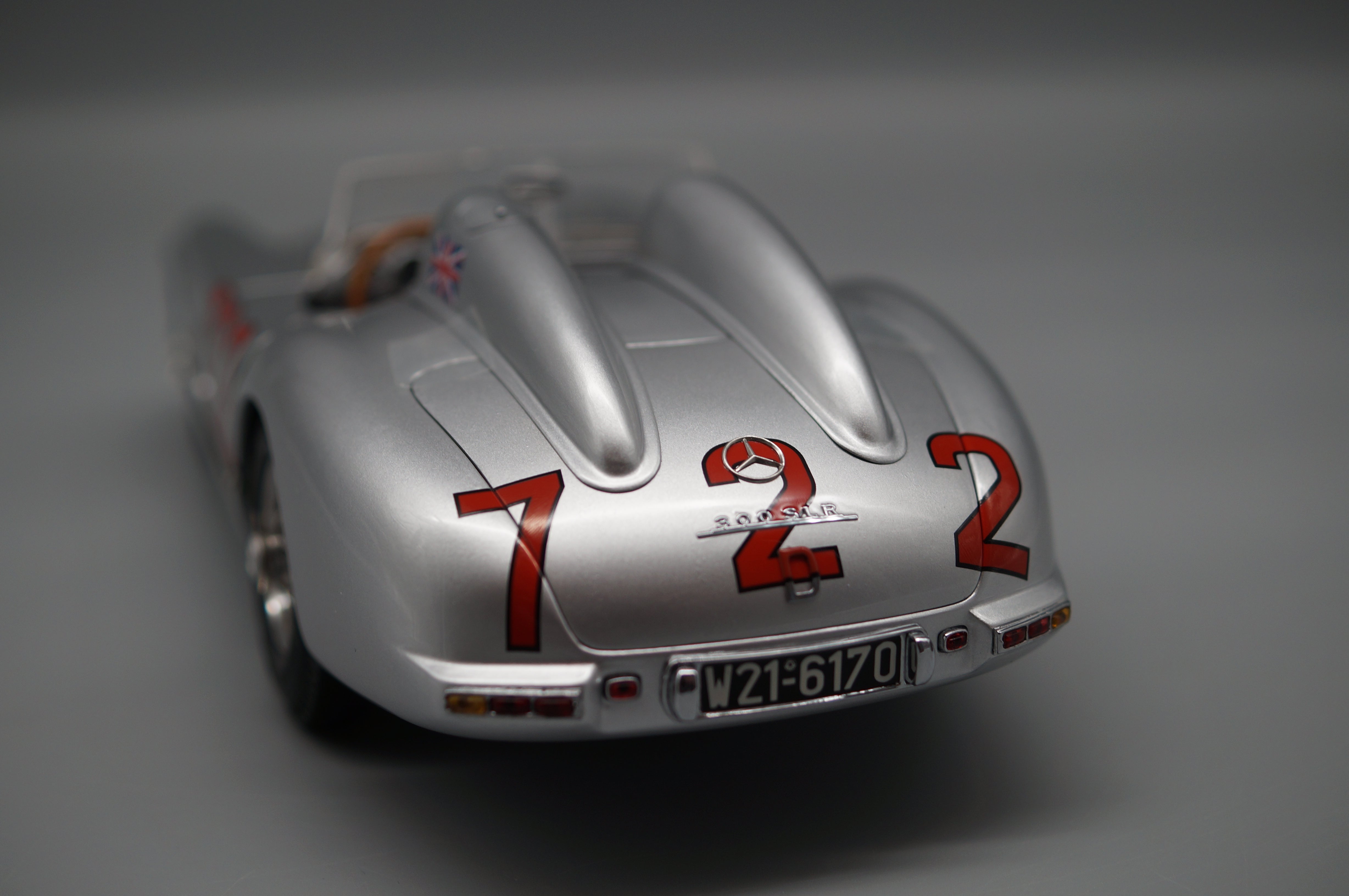 1/18 Mercedes-Benz 300SLR #722 Mille Miglia Stirling MOSS Signatur Edition CMC M-072 LE 722 Stück