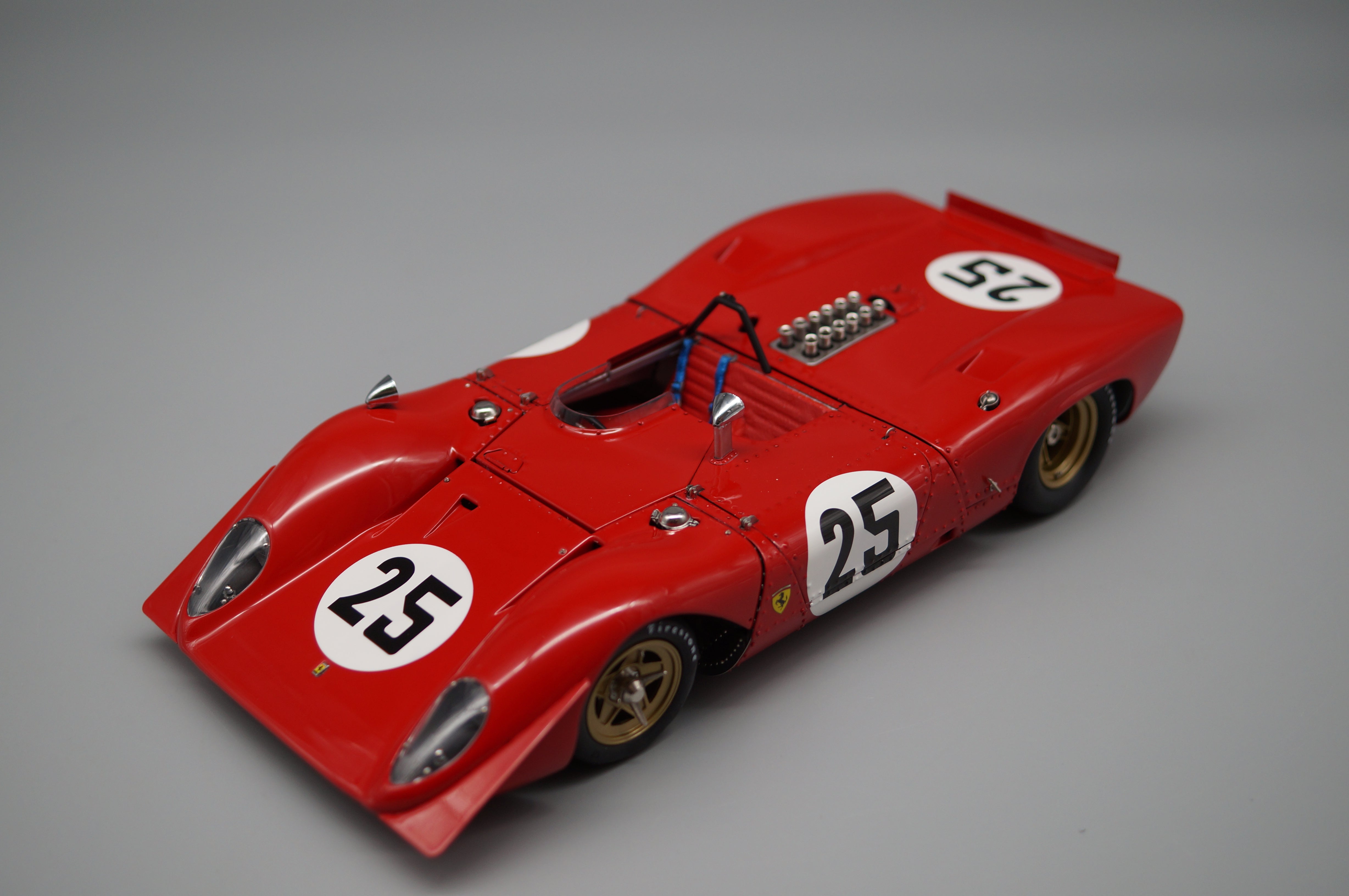 1/18 Ferrari 312P Spyder CMC M-095 -pre-owned-