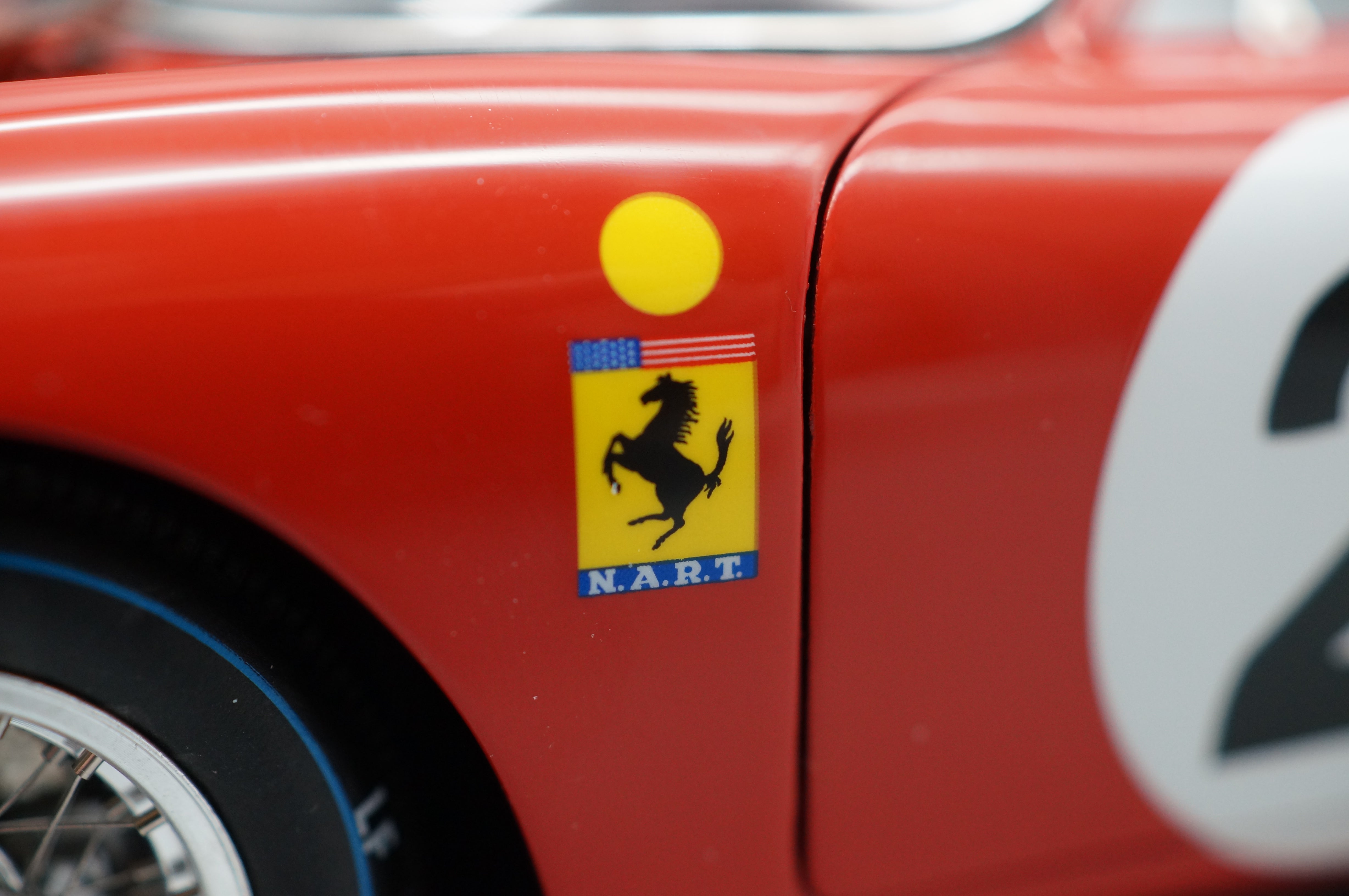 1/18 Ferrari 250 LM #21 RHD 24H Le Mans1965 Rindt/Gregory CMC M-263