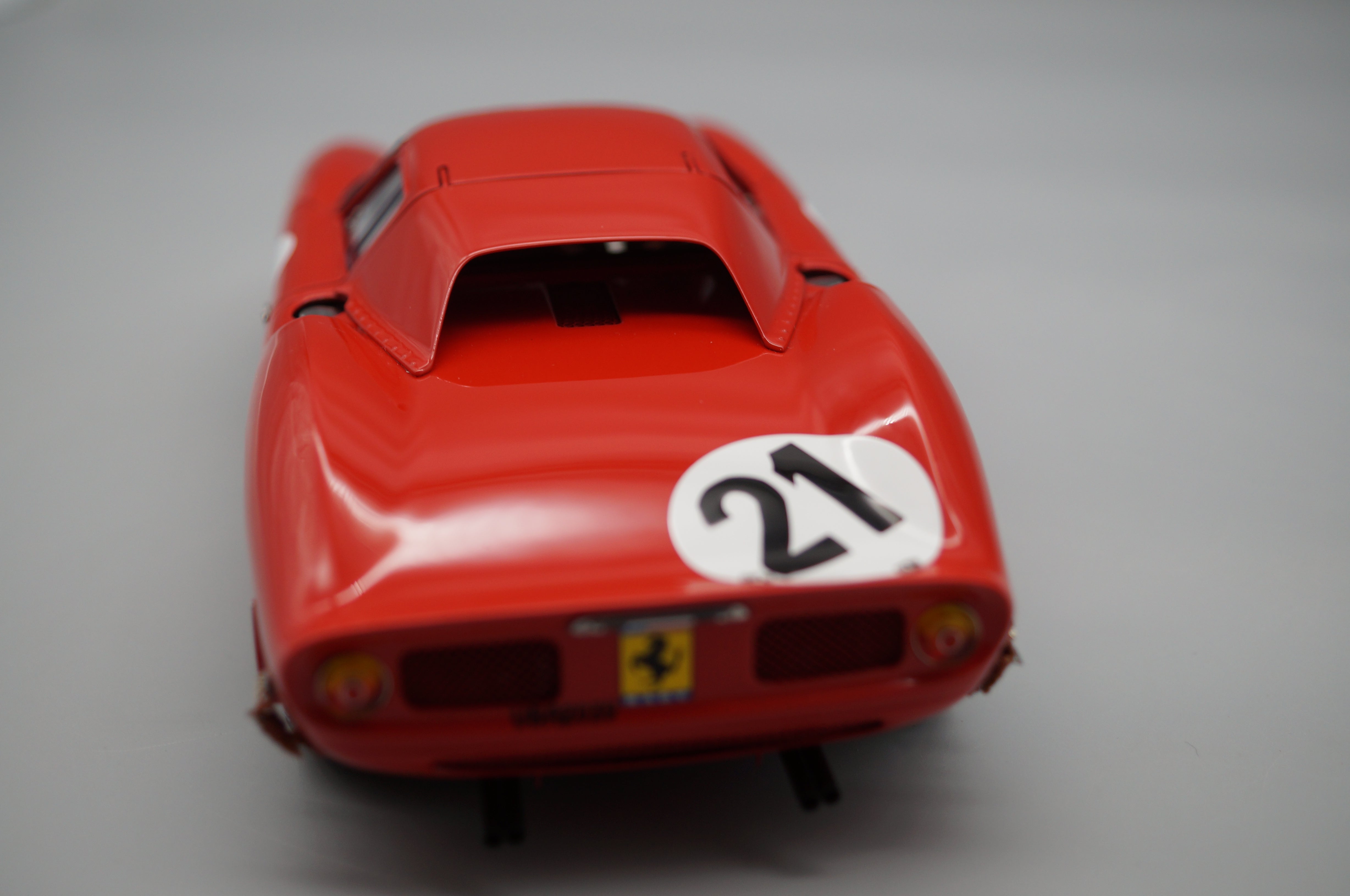 1/18 Ferrari 250 LM #21 RHD 24H Le Mans1965 Rindt/Gregory CMC M-263