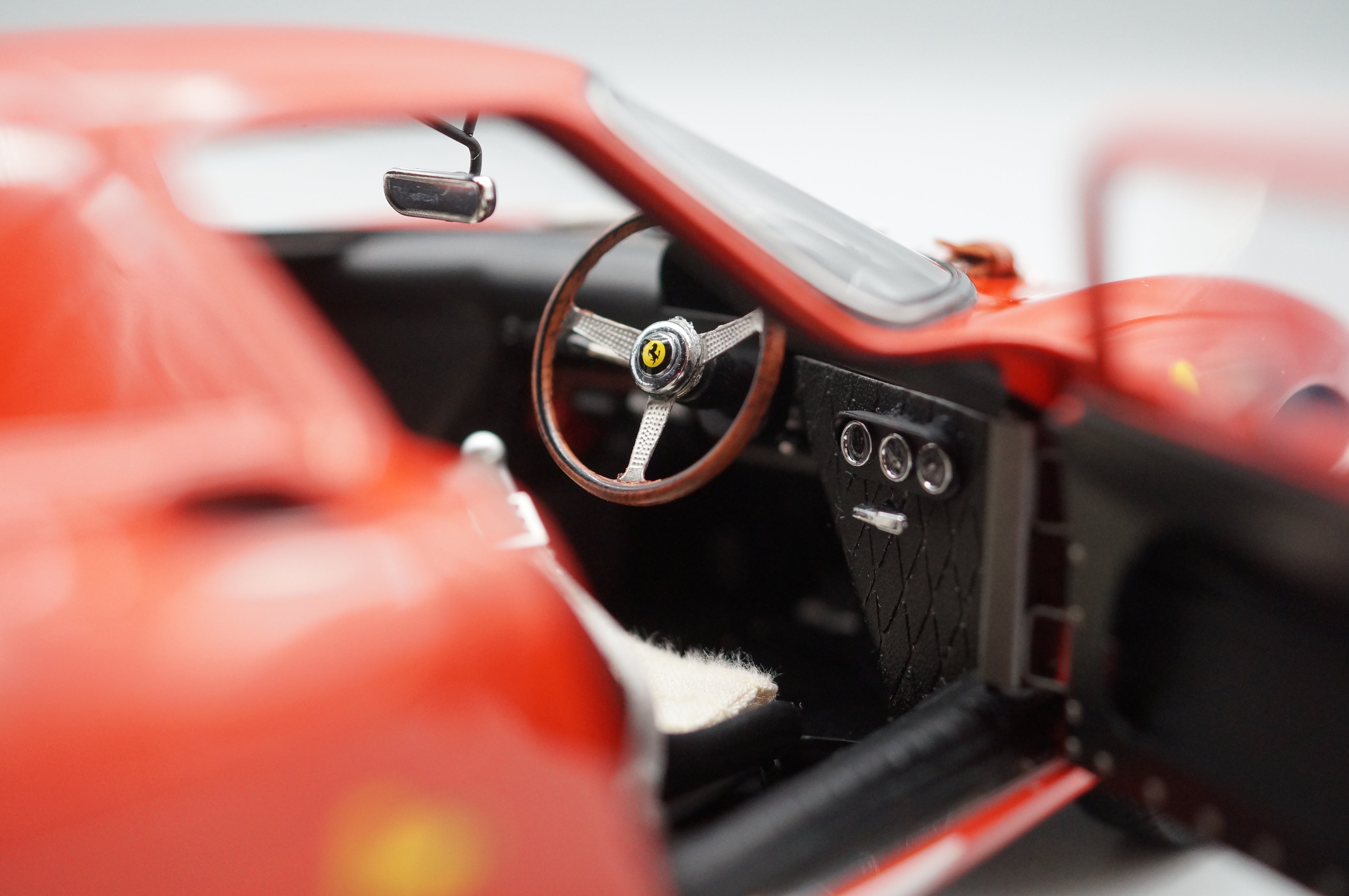 1/18 Ferrari 250 LM #21 RHD 24H Le Mans1965 Rindt/Gregory CMC M-263