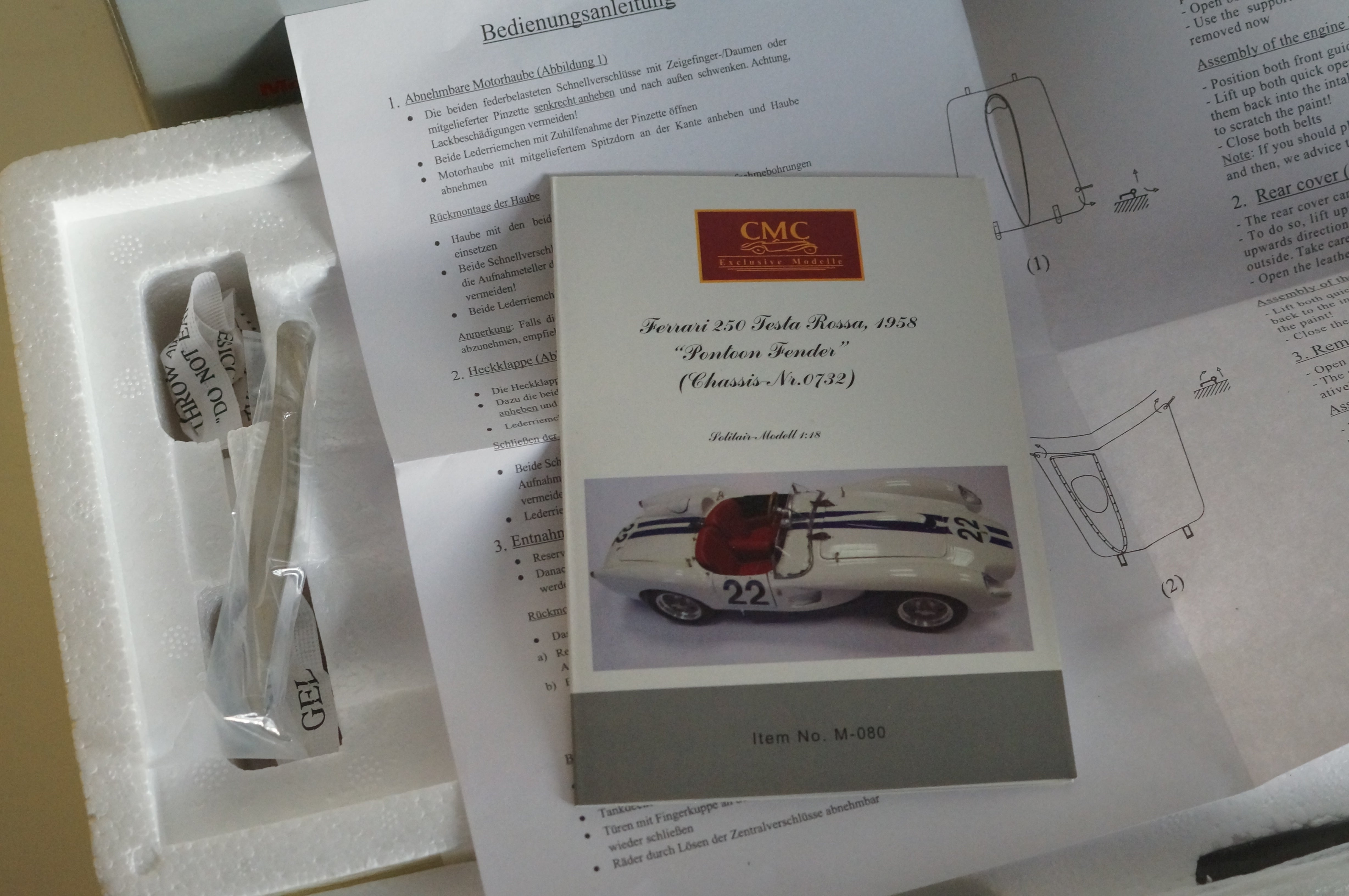 1:18 Ferrari 250 Testa Rossa #22 Pontoon Fender CMC M-080 aus Vorbesitz