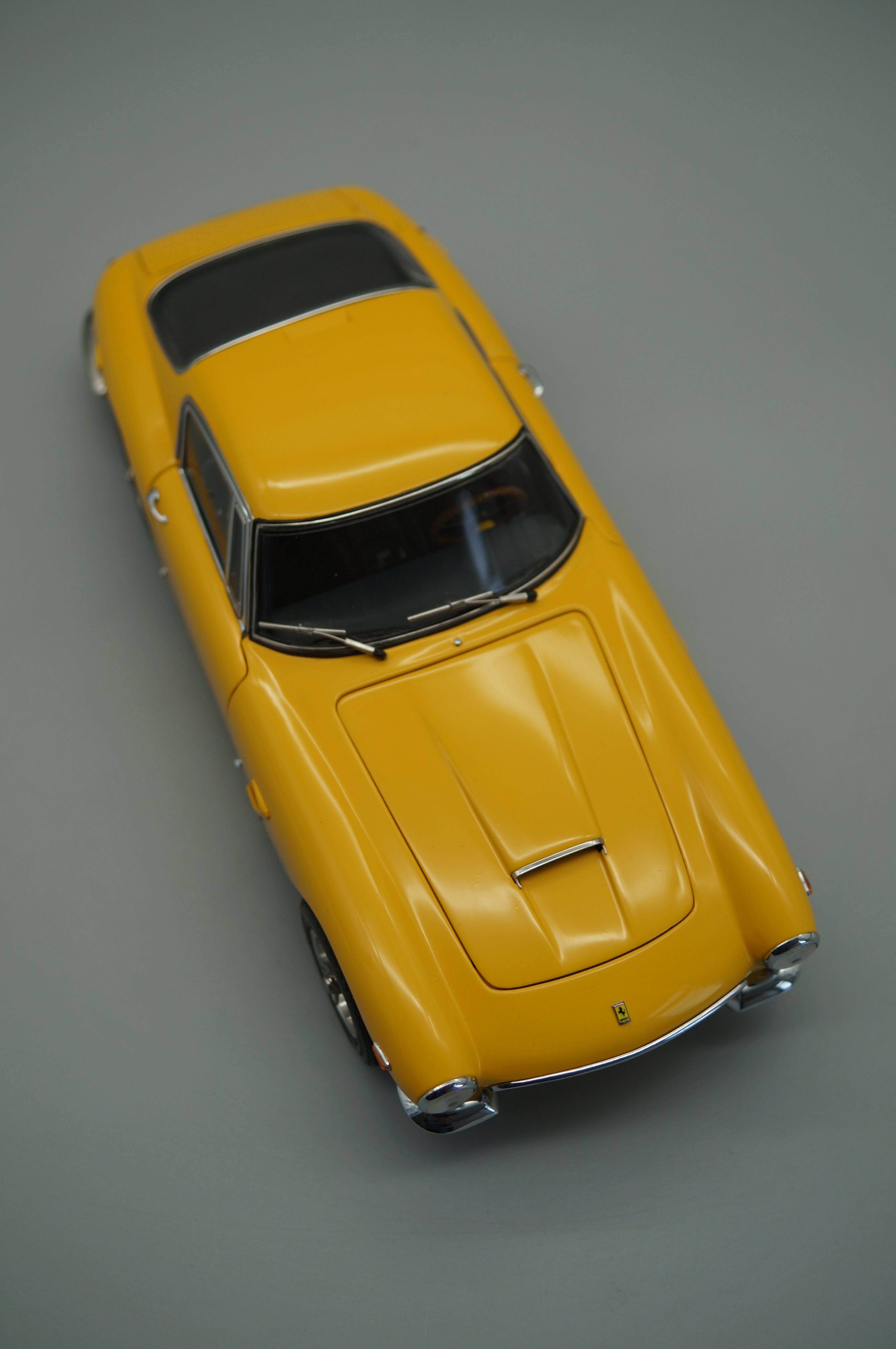 1/18 Ferrari 250 GT Berlinetta passo corto GELB #3600 CMC M-054 -pre-owned