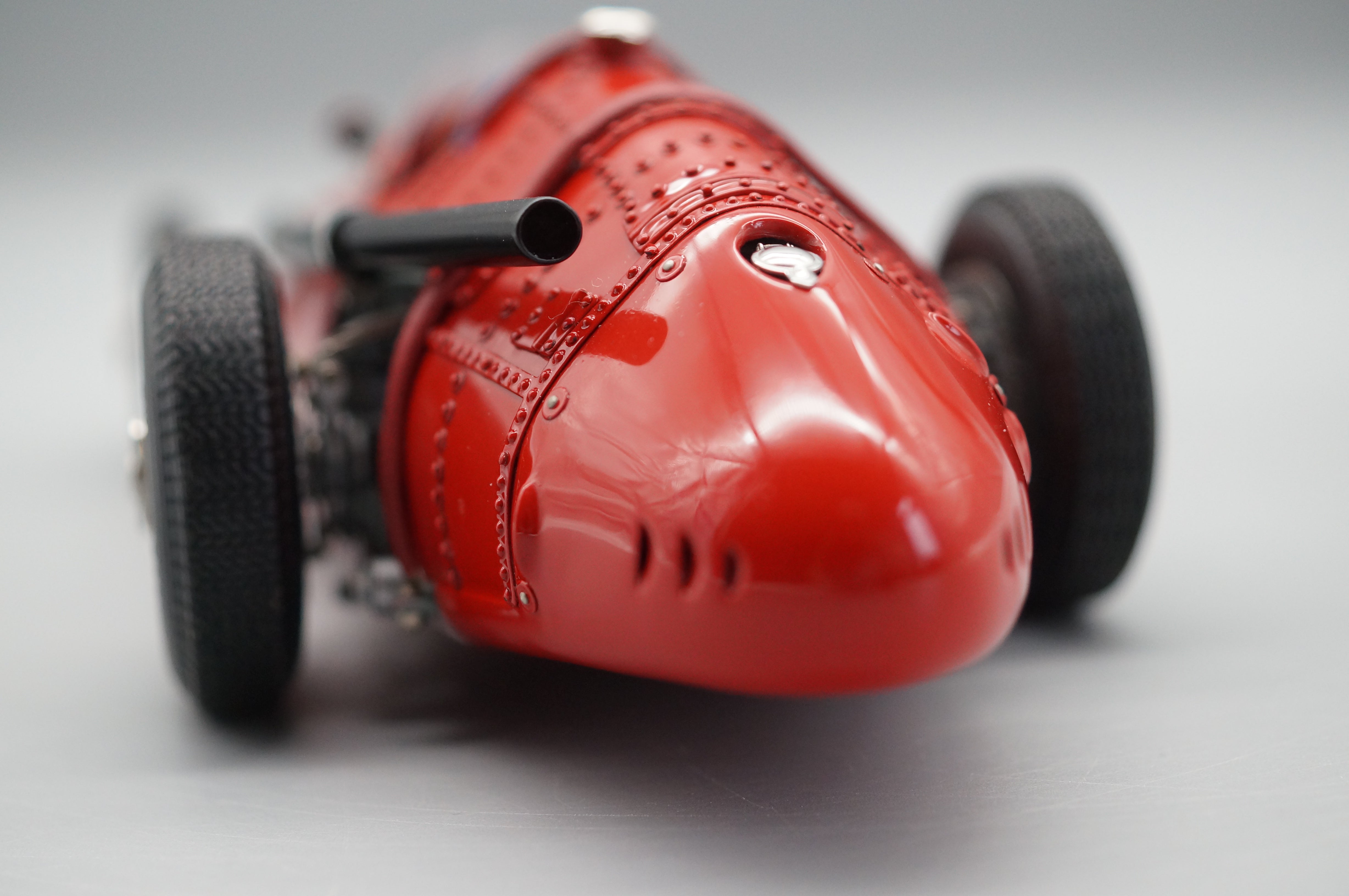 1/18 Maserati 250F #4017 CMC M-051 -pre-owned