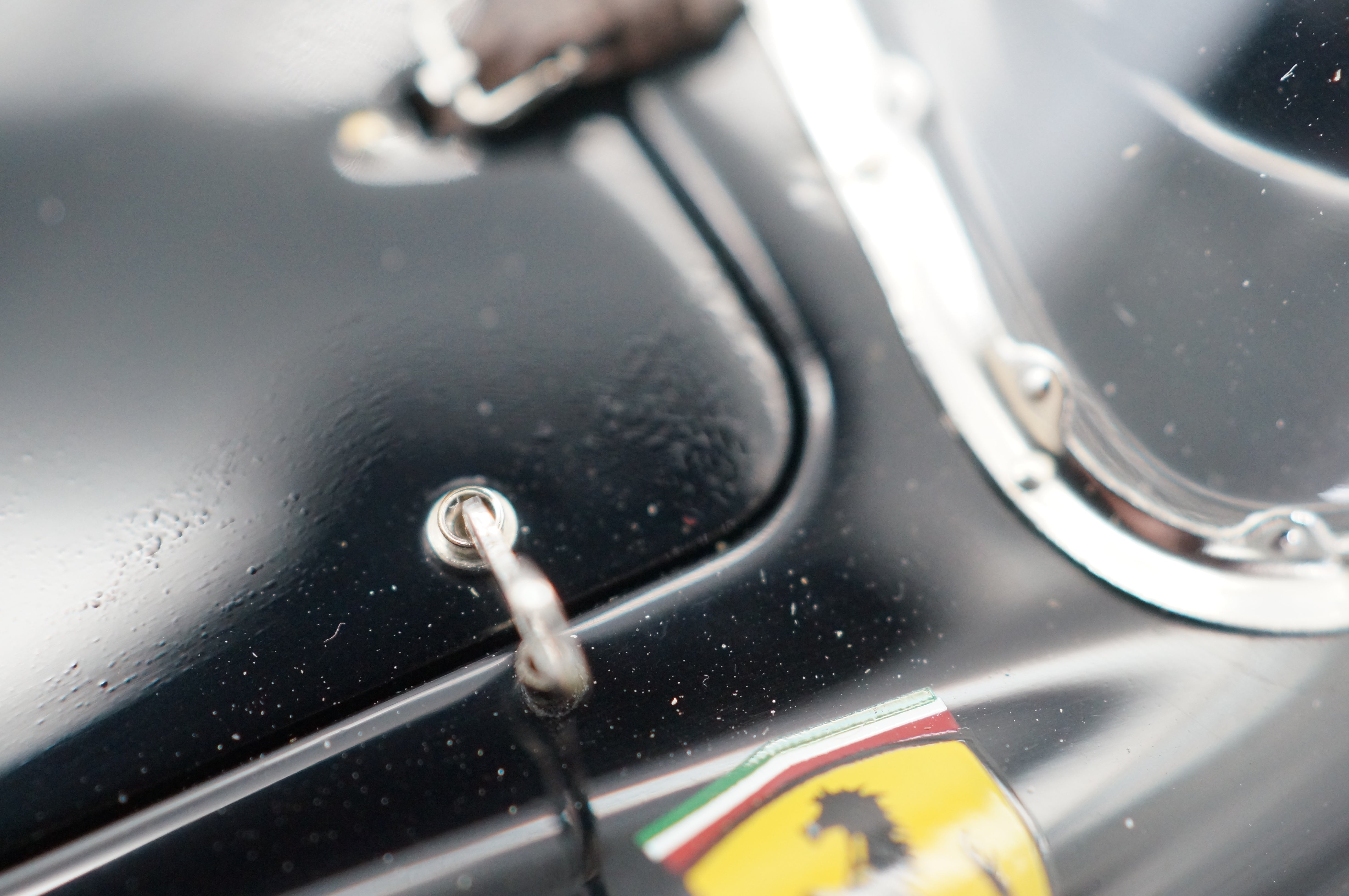 1/18 Ferrari 250 Testa Rossa #DM124 1958 (black) Limited Edition #0602/5000 pieces CMC M-081 -pre-owned-