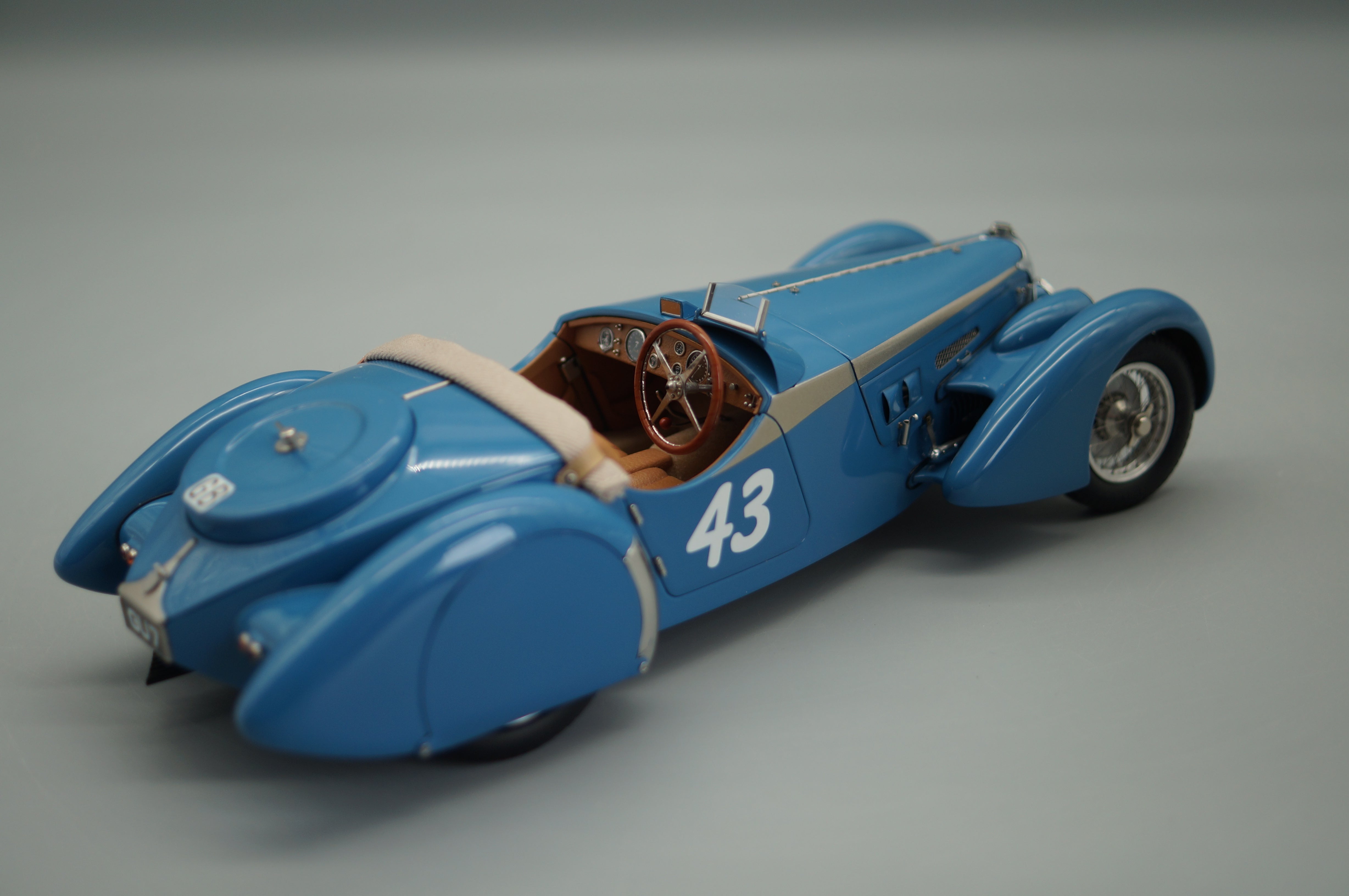 Bugatti 57 SC Corsica #43 Sport Version 1938 CMC M-129 Limited Edition 1,000 units - pre-owned