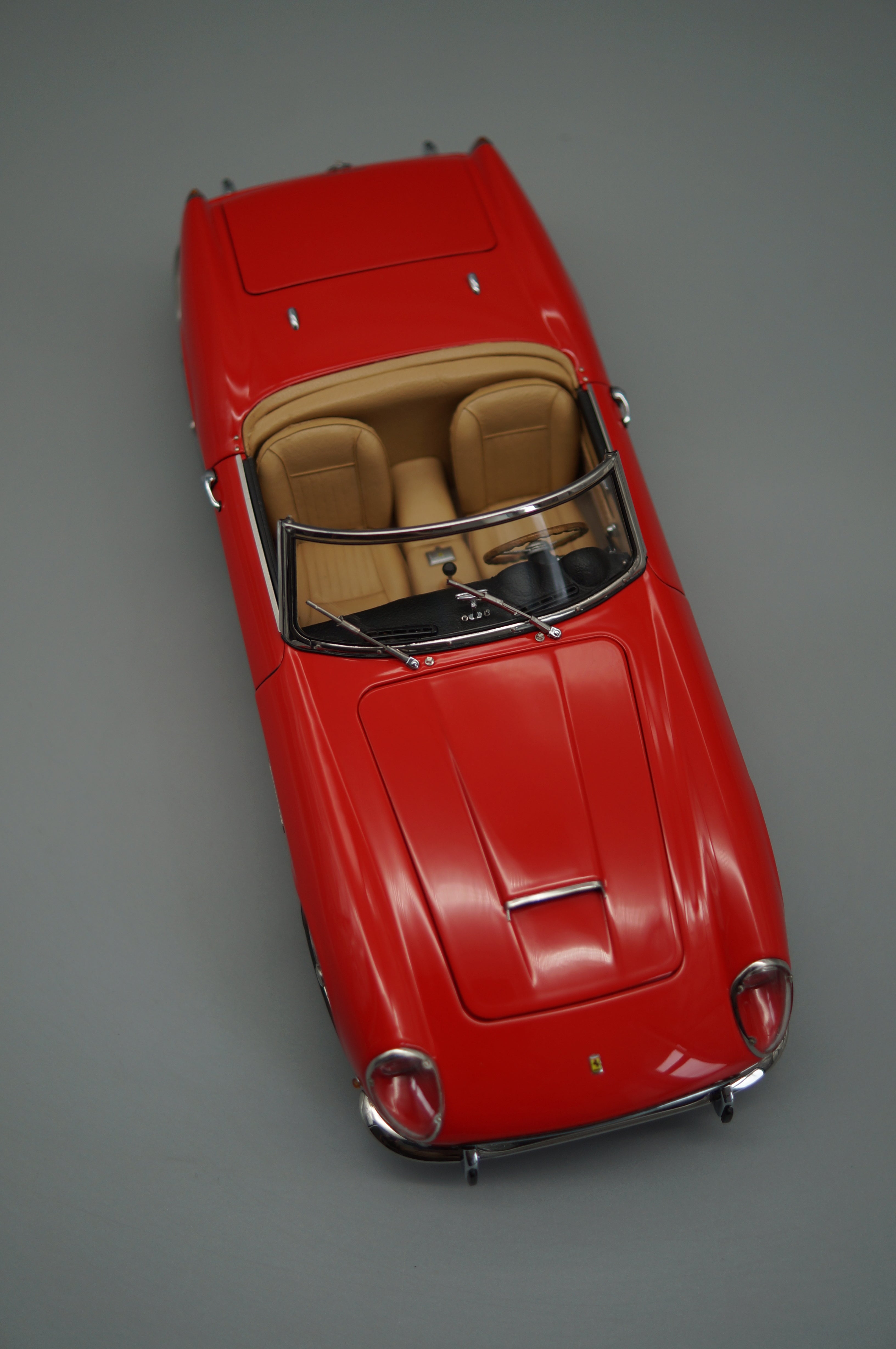 1/18 Ferrari 250 SWB Spyder California 1961 red #0117 CMC M-091 -pre-owned