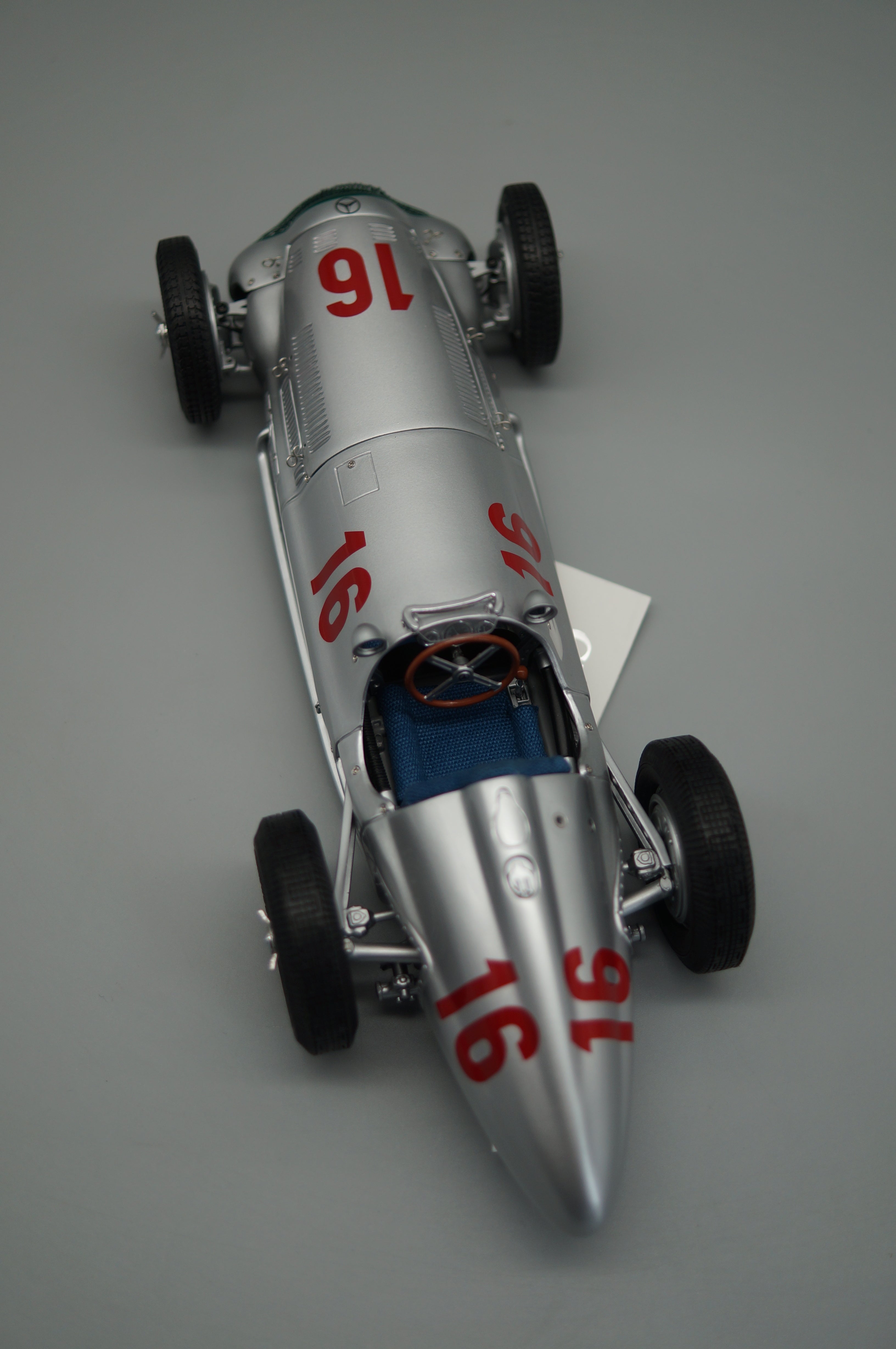 Mercedes-Benz W154 #16 Richard Seaman CMC M-098 LE 3,000