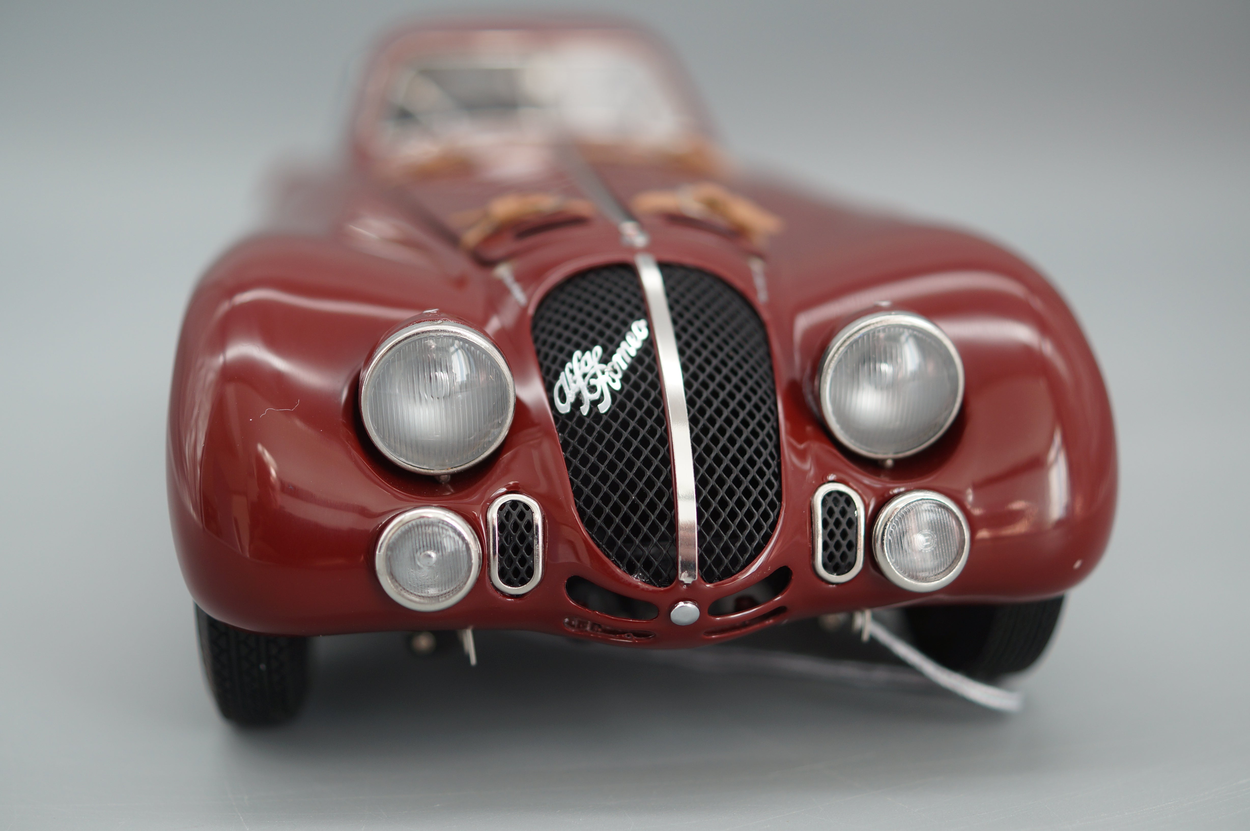 1/18 Alfa Romeo 8C 2900B Speciale Touring Coupe 1938 #2211 CMC M-107 -pre-owned