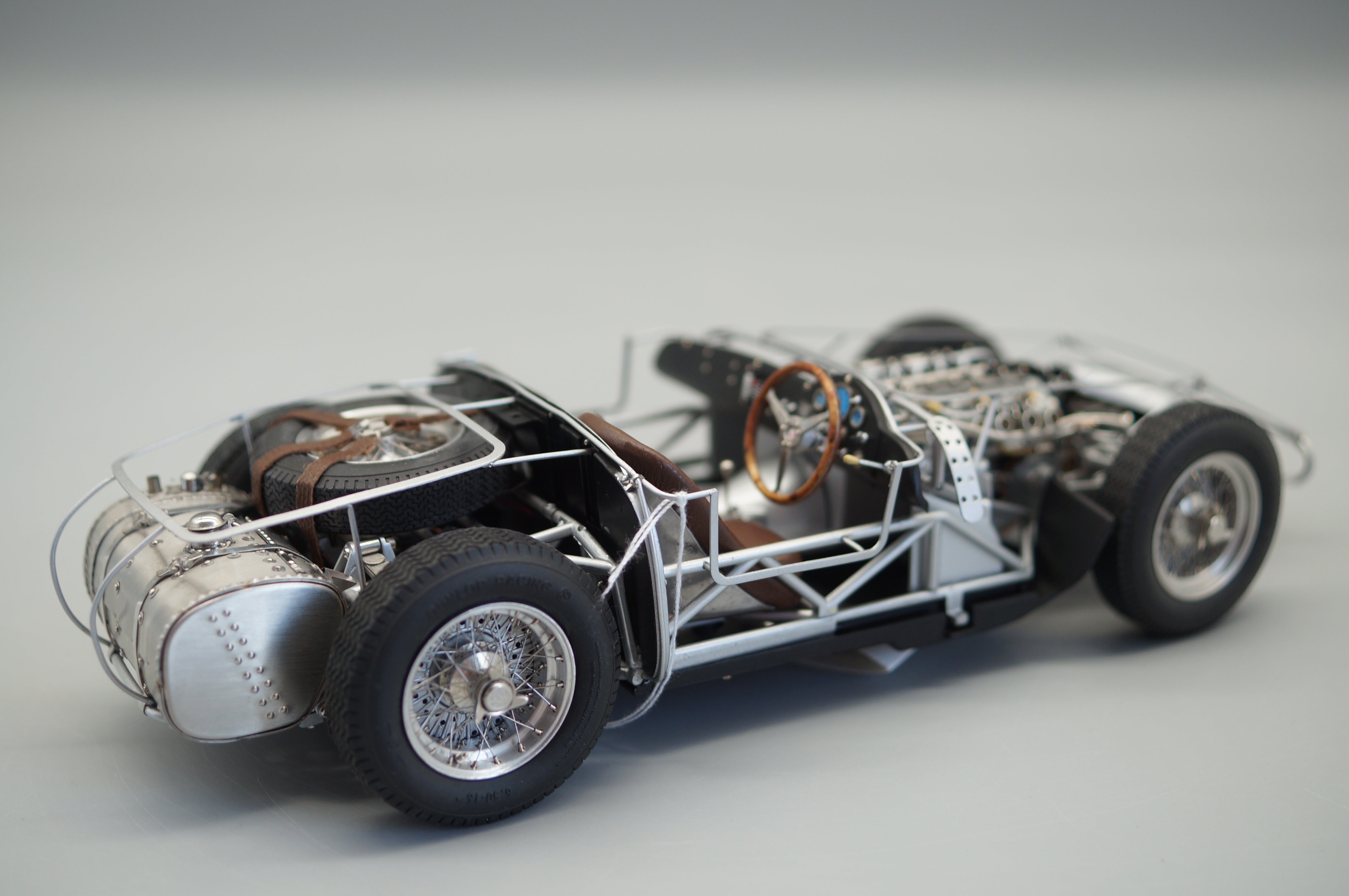 1/18 Maserati 300S Rolling Chassis 1956 #1466/3000 CMC M-109 -pre-owned