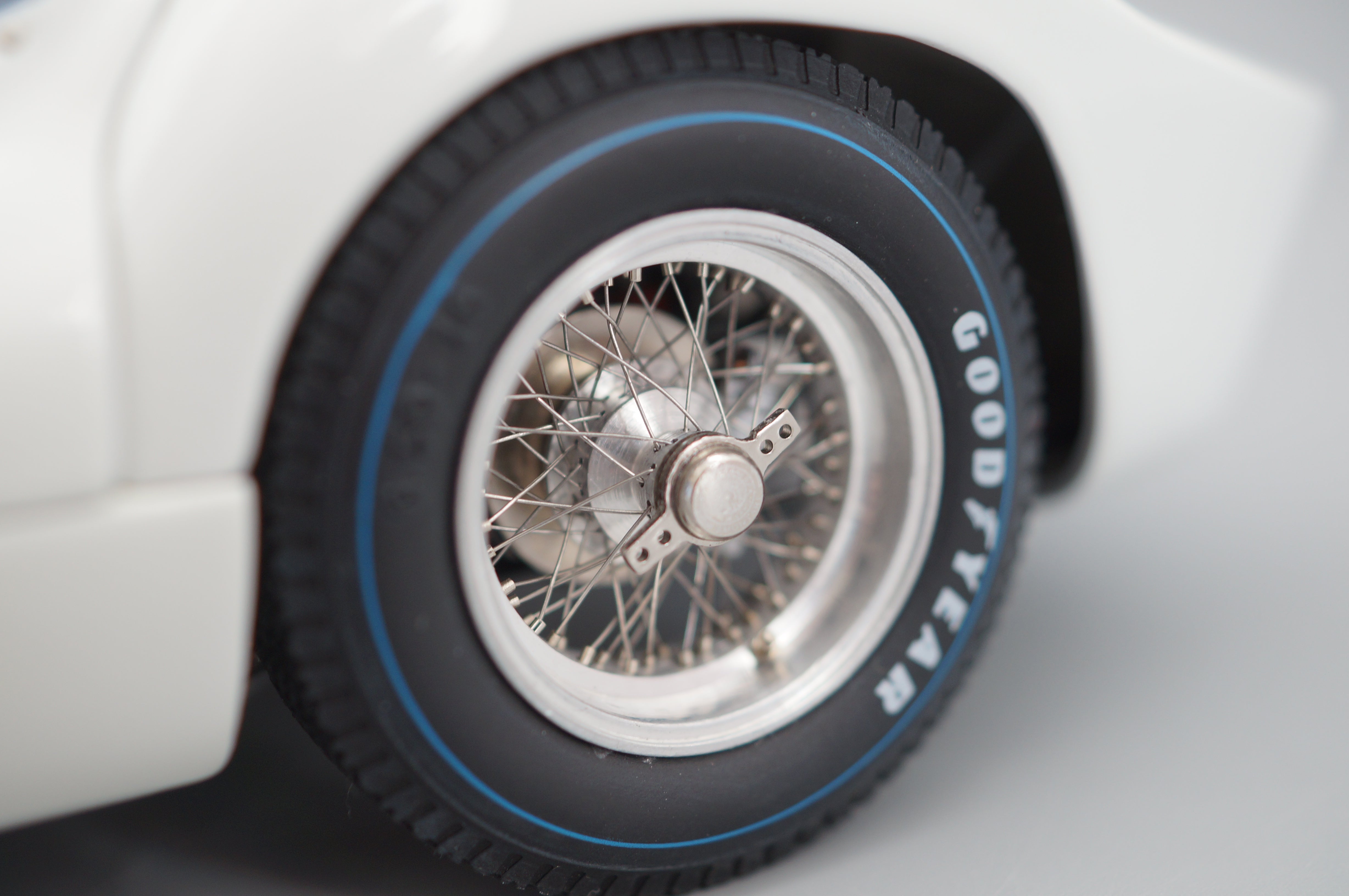 1/18 Maserati Tipo 61 Birdcage #7 Signatur Edition Stirling Moss #222/500 CMC M-149 -pre-owned