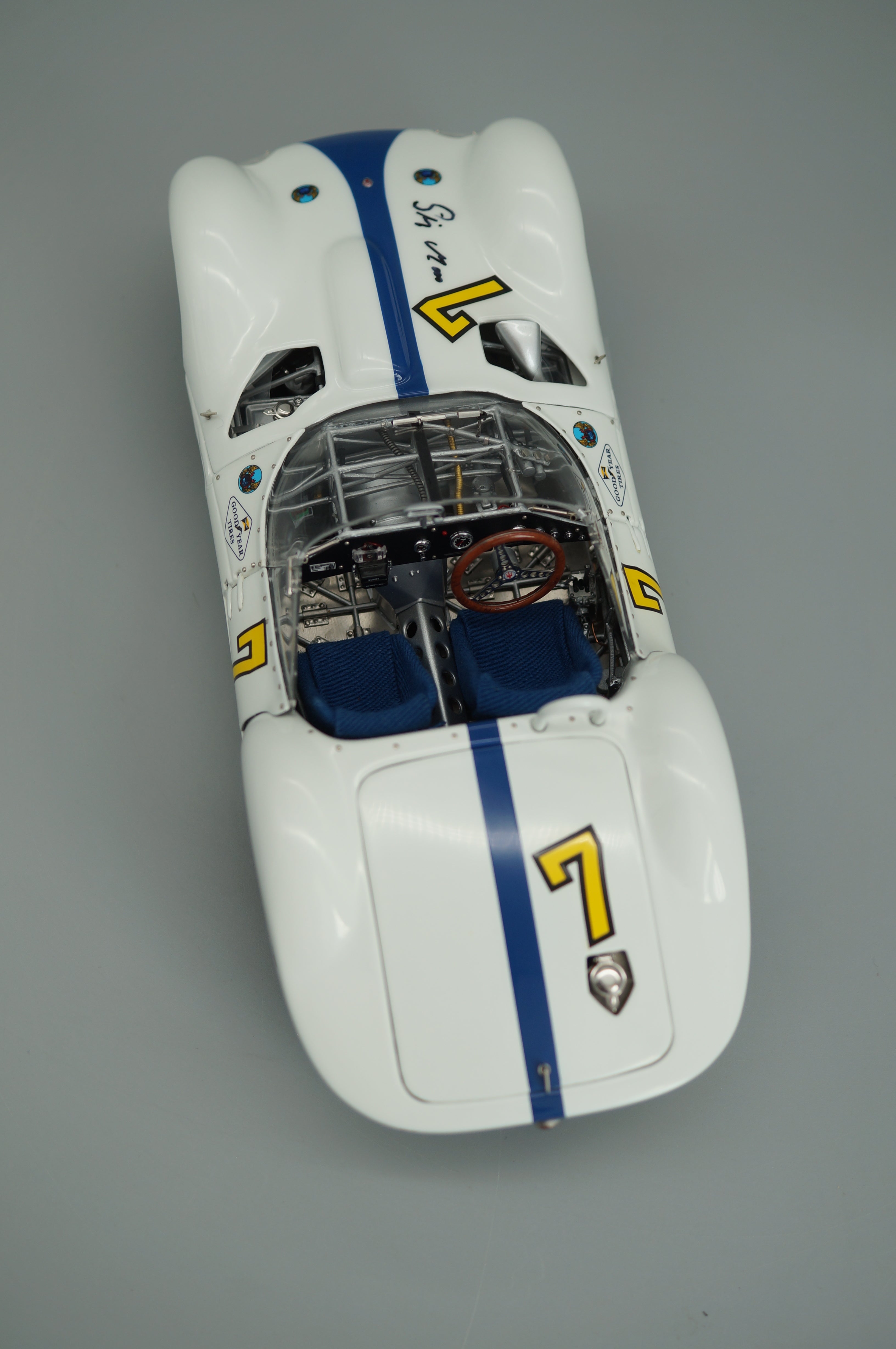 1/18 Maserati Tipo 61 Birdcage #7 Signatur Edition Stirling Moss #222/500 CMC M-149 -pre-owned