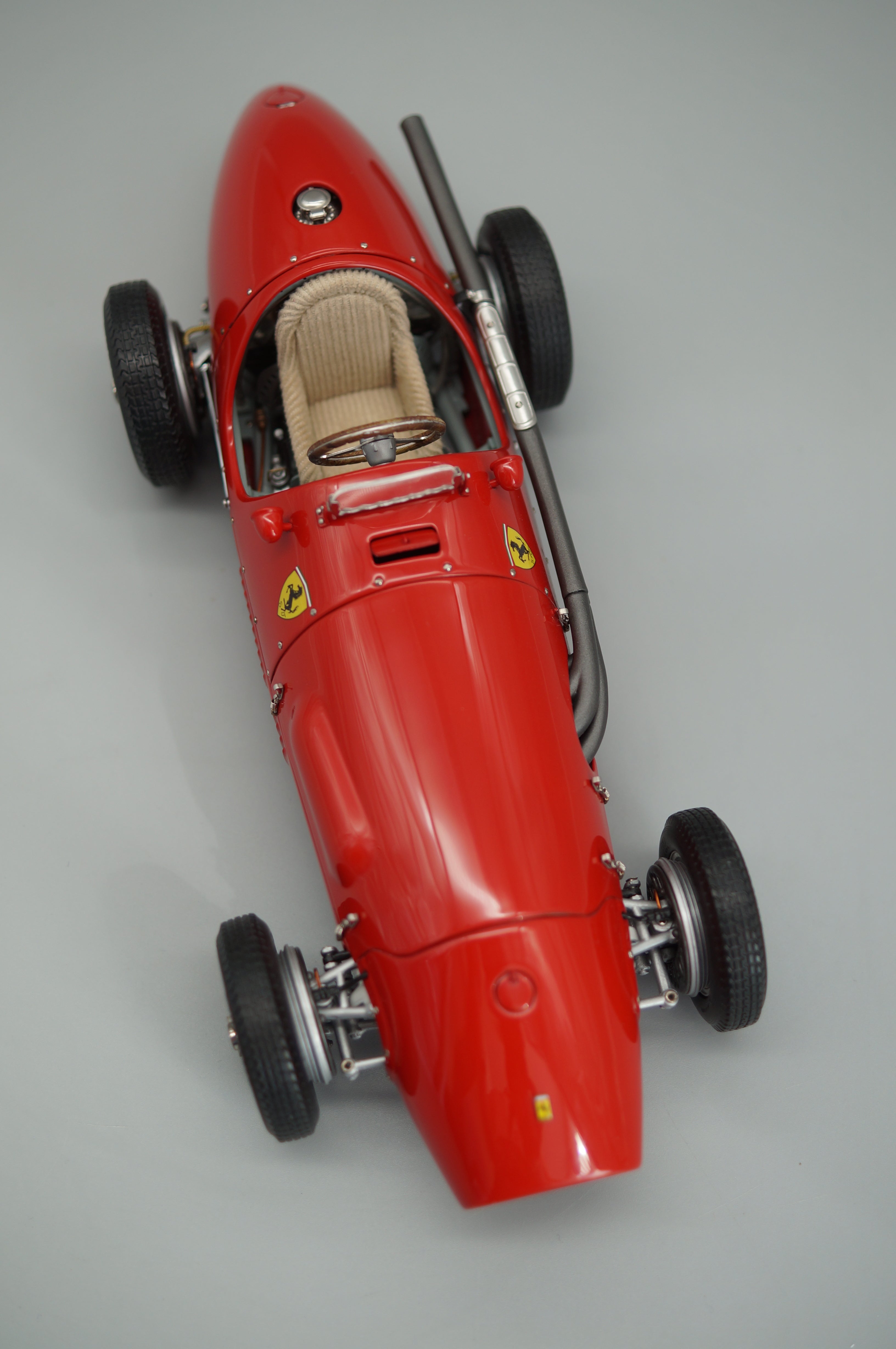 1/18 Ferrari 500 F2 1953 Der Doppelweltmeister #6058 CMC M-056 -pre-owned