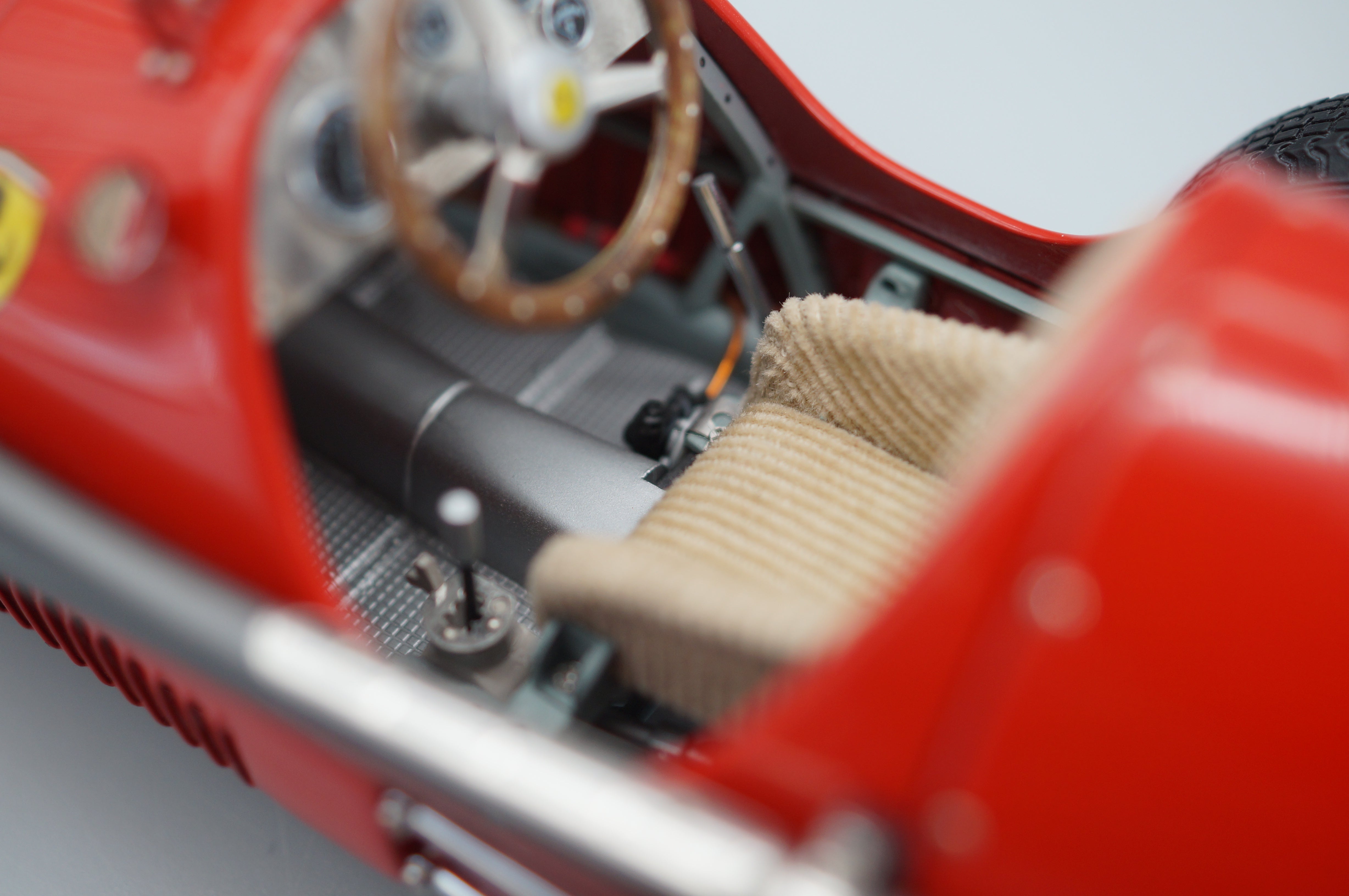 1/18 Ferrari 500 F2 1953 Der Doppelweltmeister #6058 CMC M-056 -pre-owned