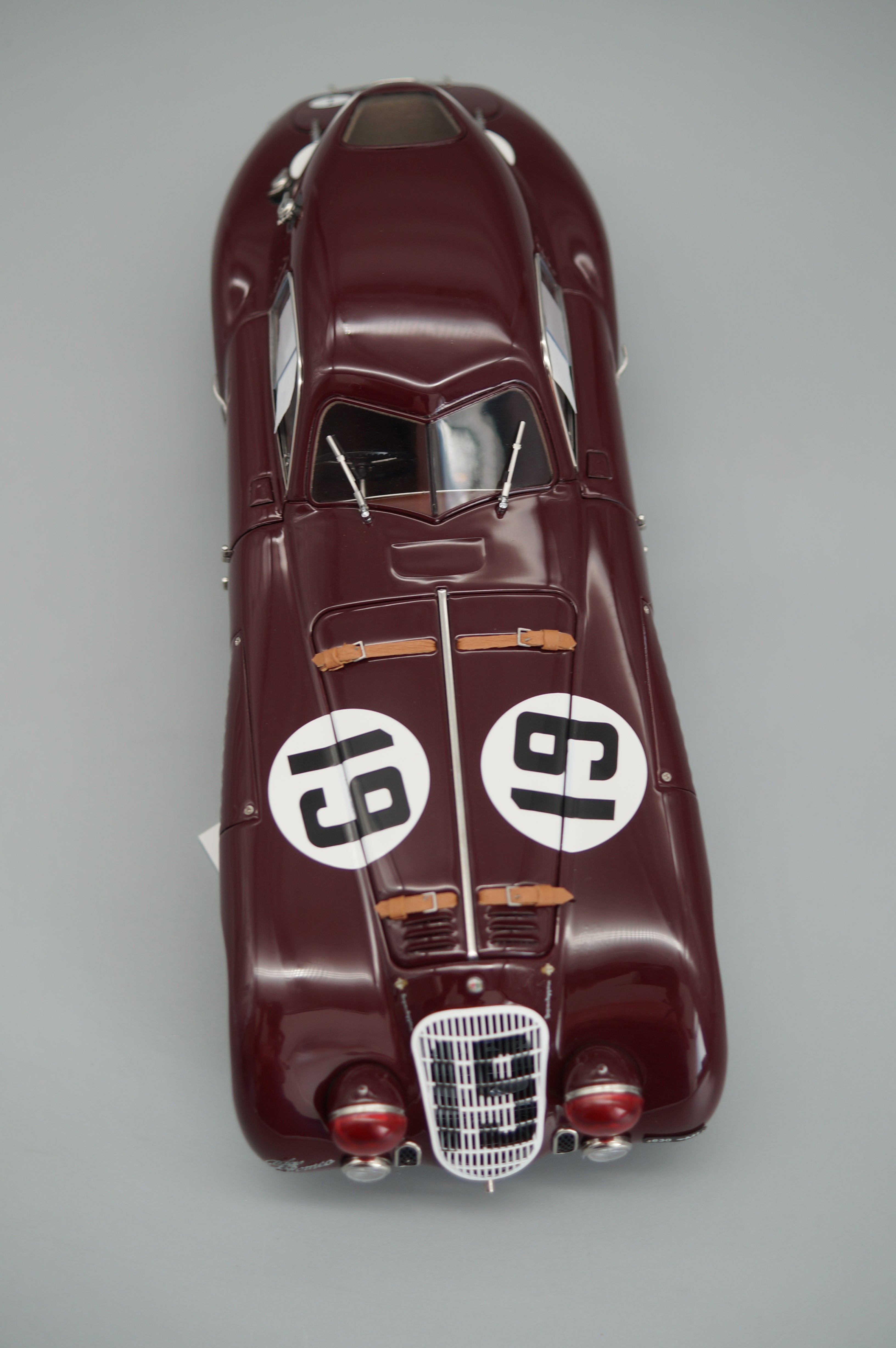 1:18 Alfa Romeo 8C 2900B Speciale #19 Le Mans 1938 #0036/3000 CMC M-111 -PRE-OWNED-