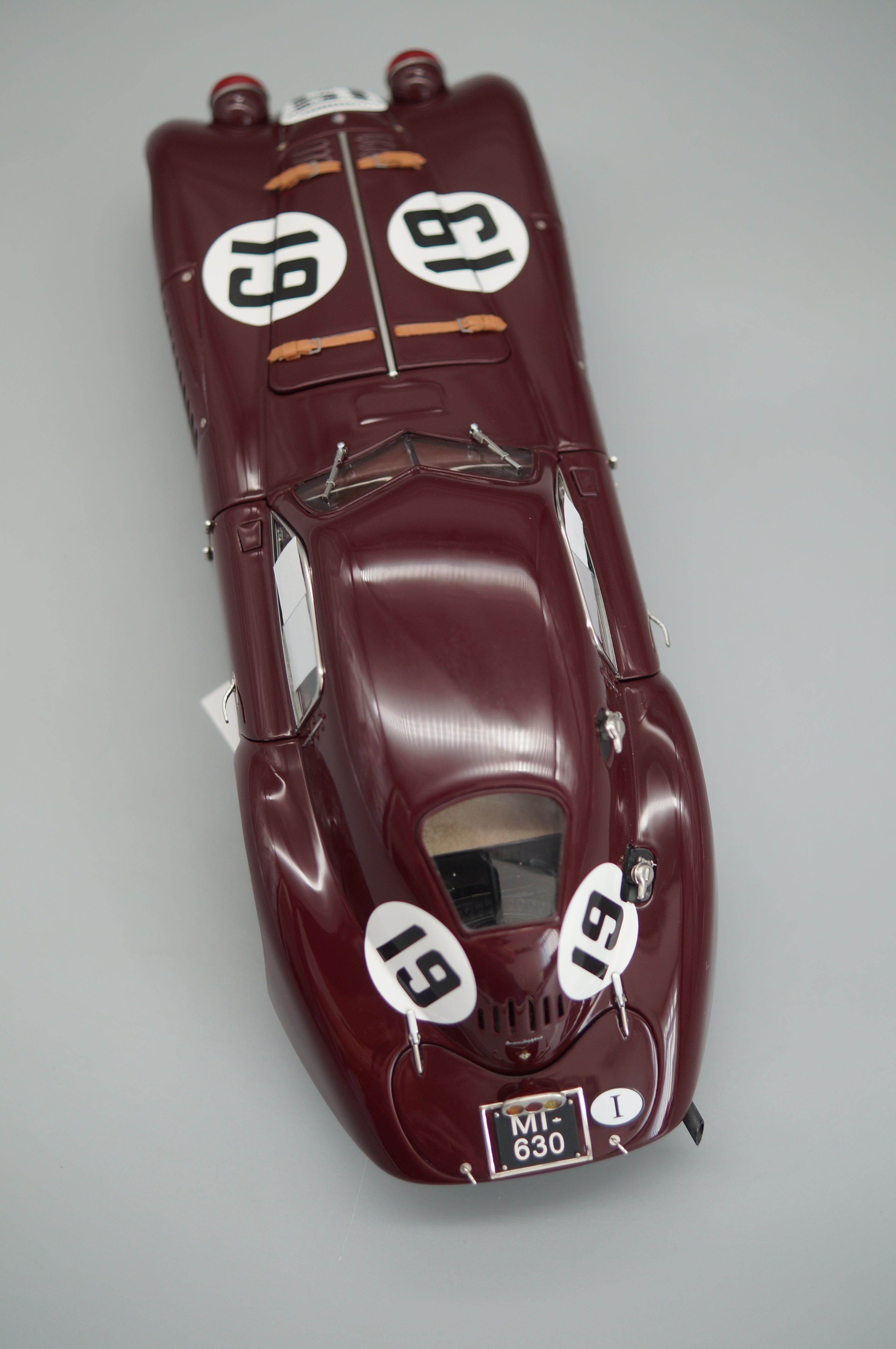 1:18 Alfa Romeo 8C 2900B Speciale #19 Le Mans 1938 #0036/3000 CMC M-111 -PRE-OWNED-