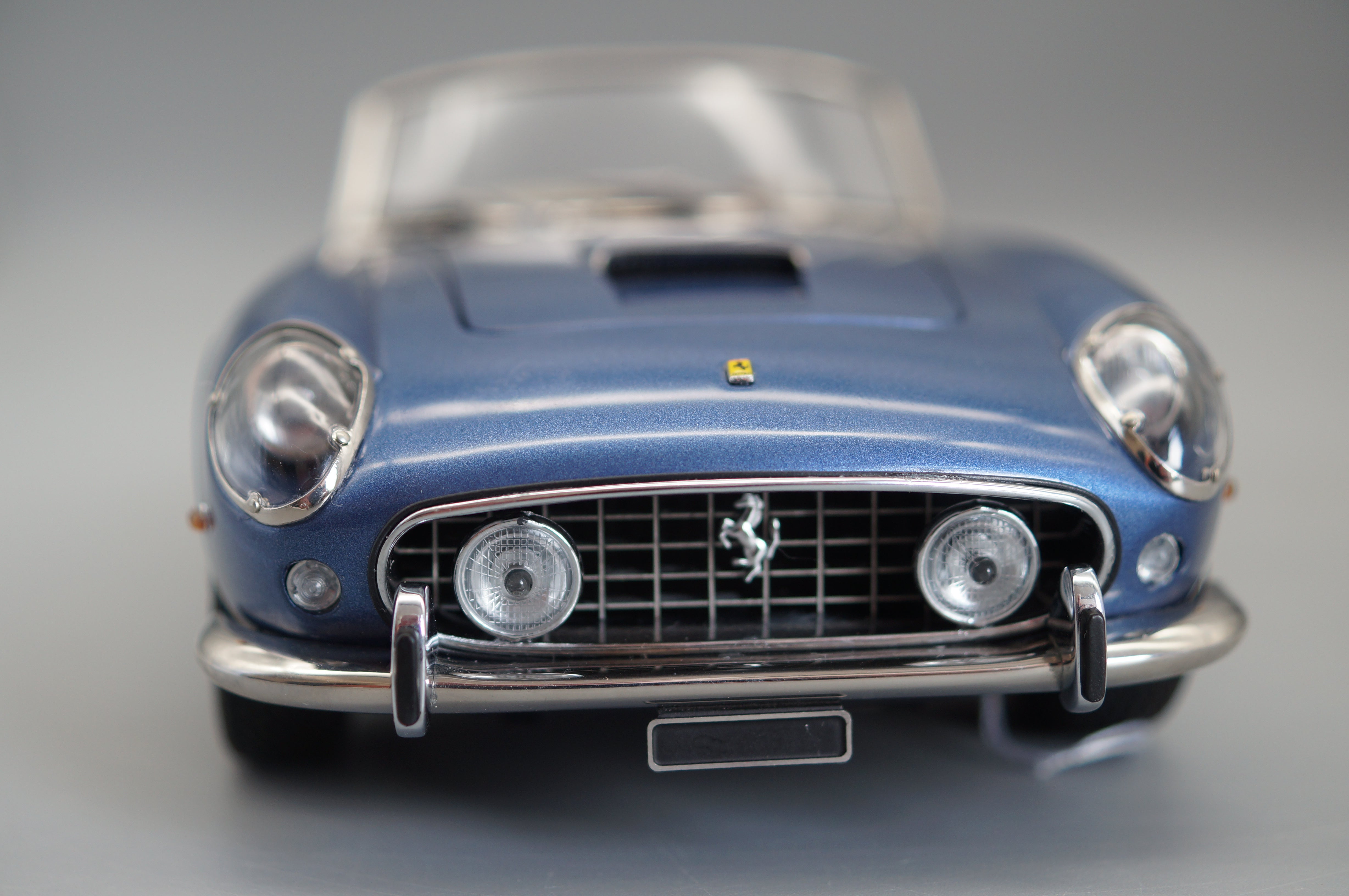 Ferrari 250 Testa Rossa #DM 124, 1958 (black), Limited Edition 5,000 pieces CMC M-081