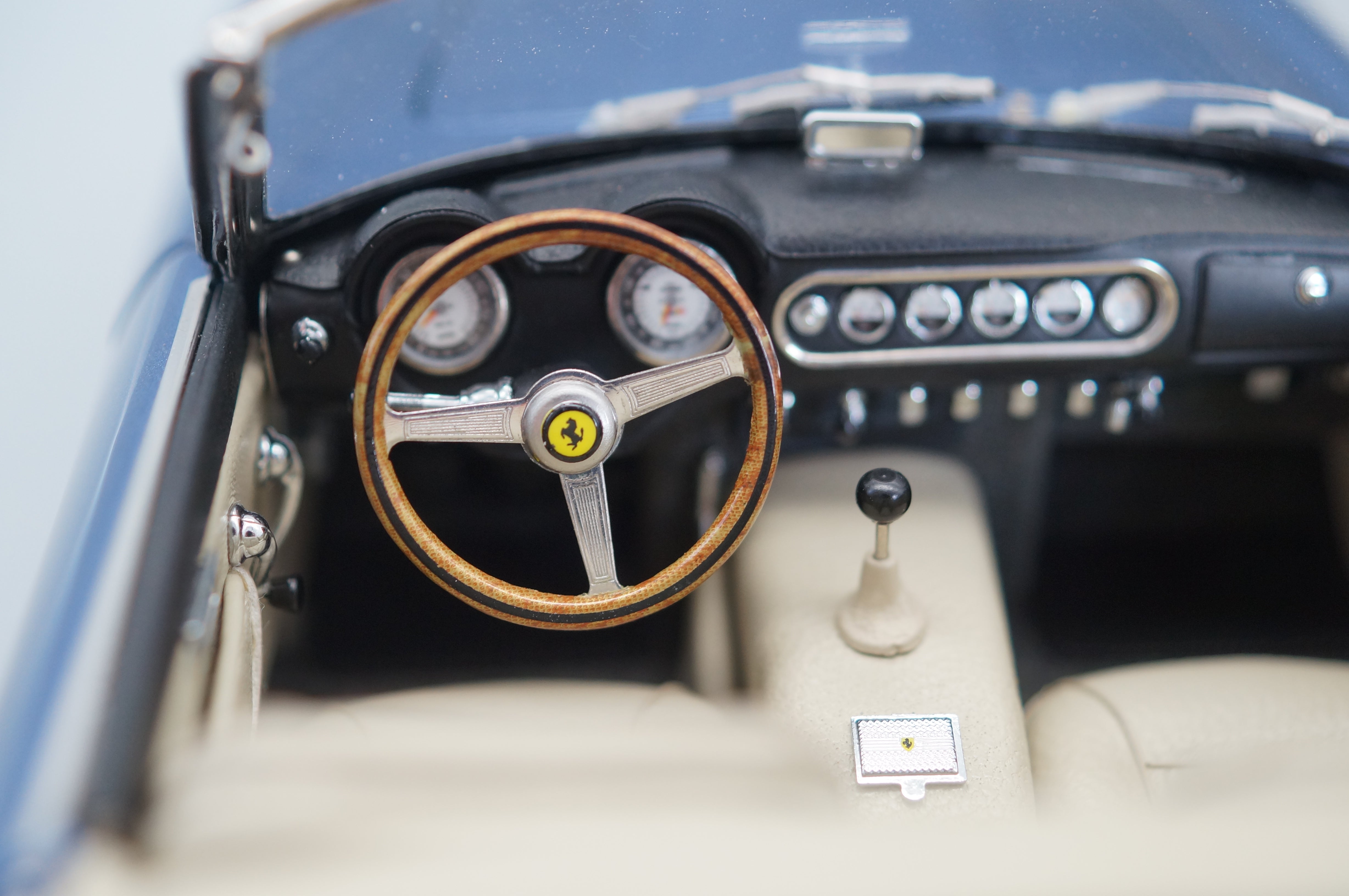 Ferrari 250 Testa Rossa #DM 124, 1958 (black), Limited Edition 5,000 pieces CMC M-081