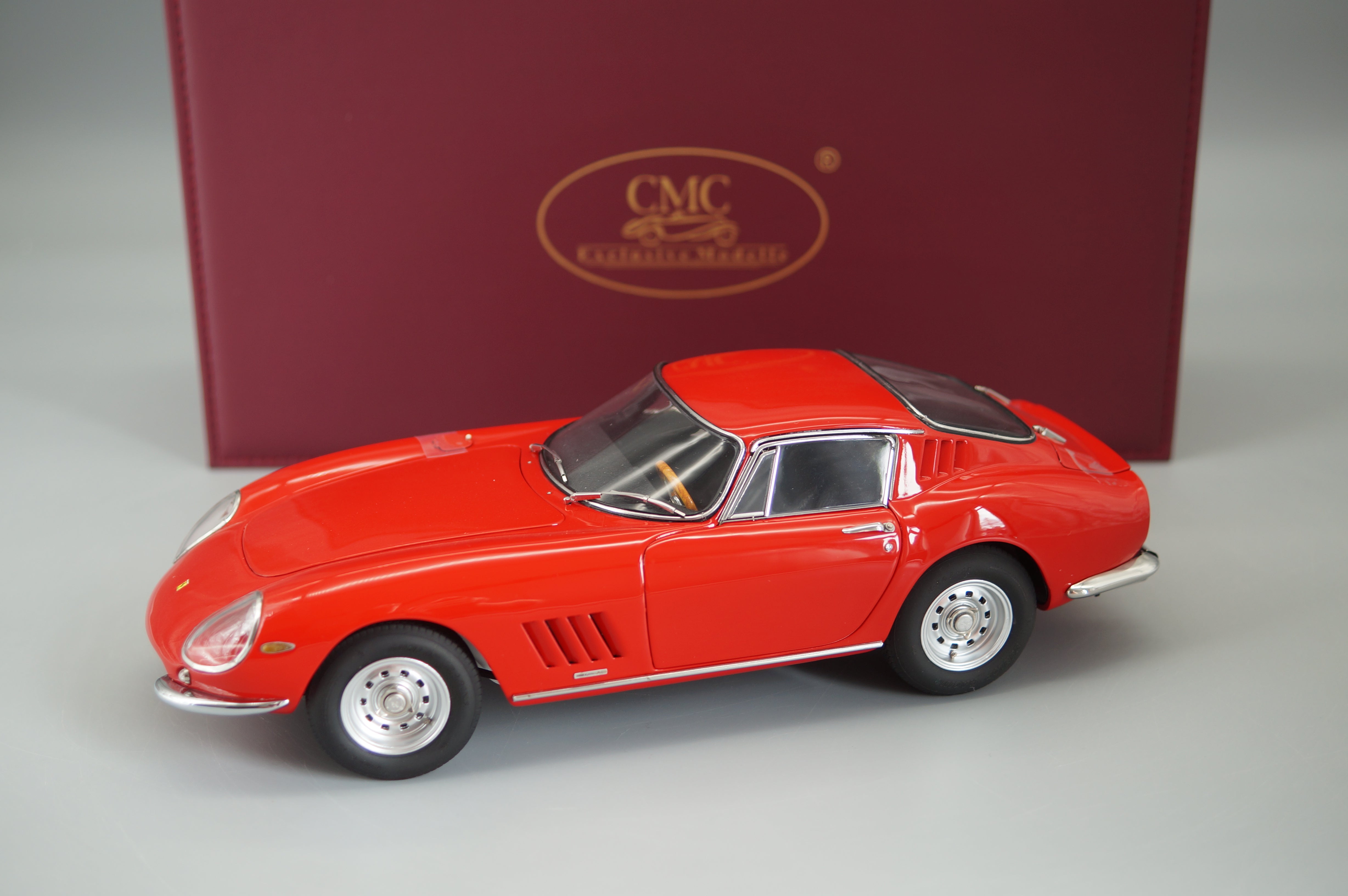 1/18 Ferrari 275 GTB/C RED von 1966 #3654 CMC M-210 -pre-owned