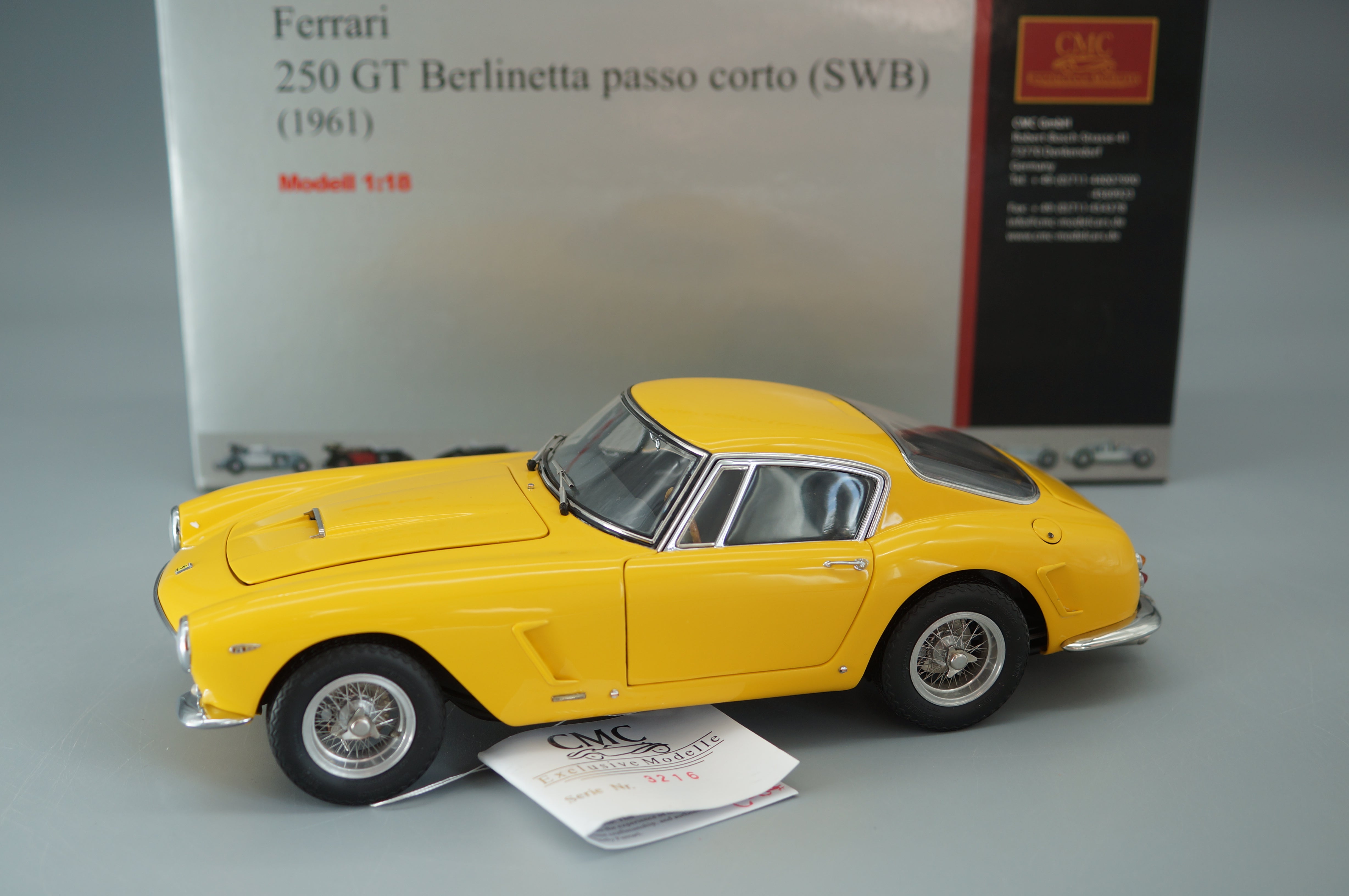 1/18 Ferrari 250 GT Berlinetta passo corto GELB #3216 CMC M-054 -pre-owned