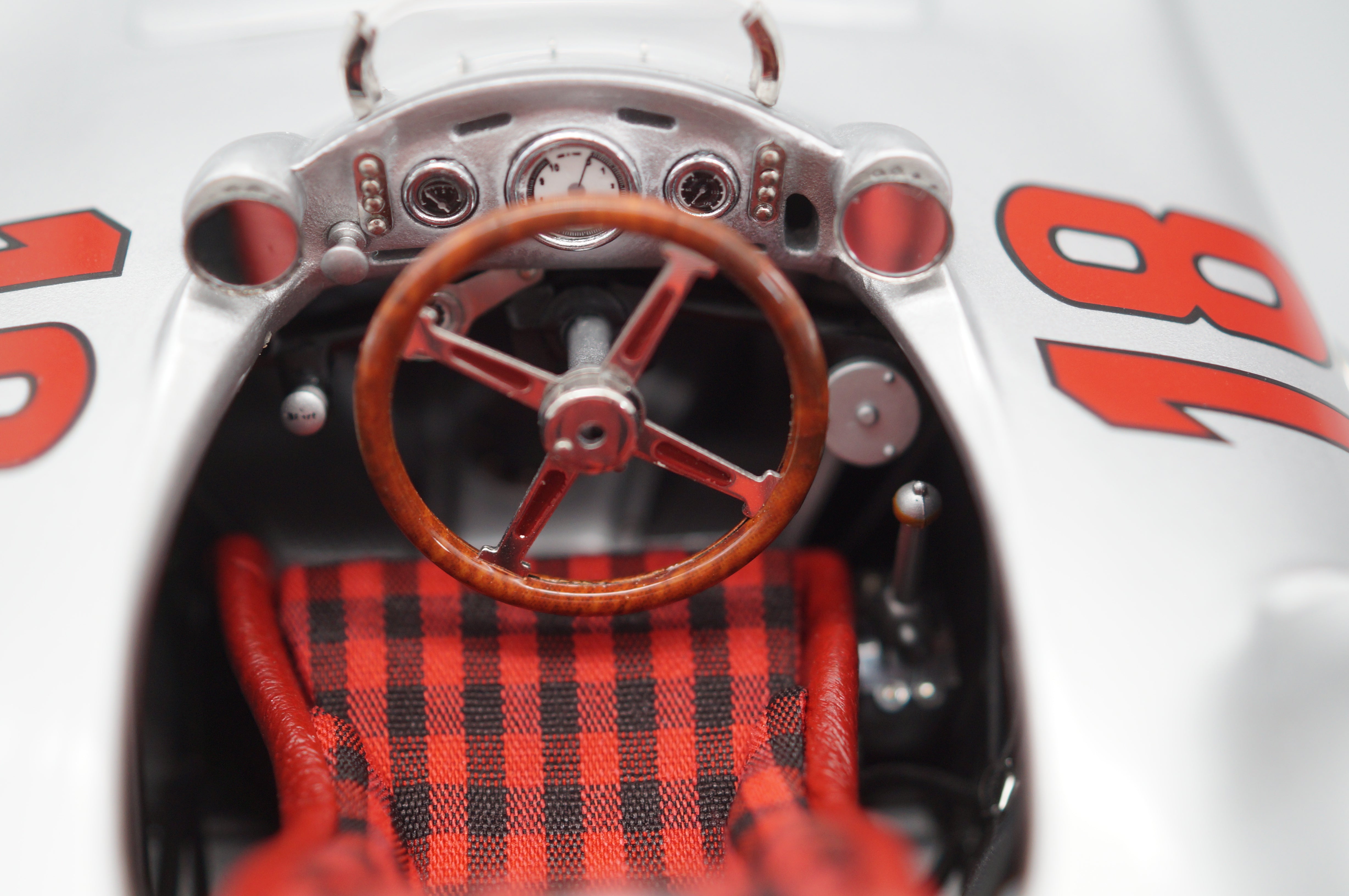 Mercedes-Benz W196R #18 JM Fangio CMC M-128A LE 1,000 pieces