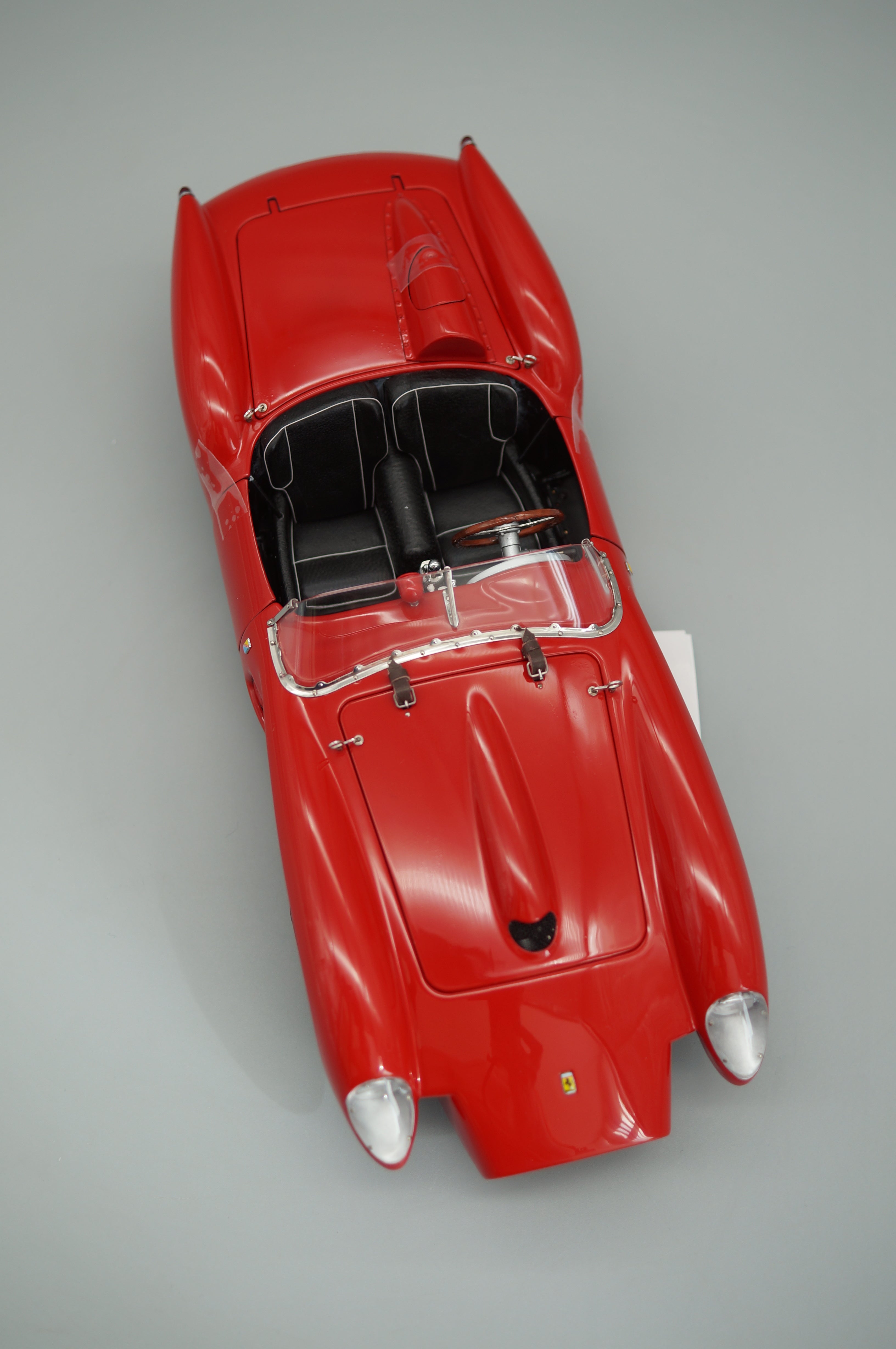 1/18 Ferrari 250 Testa Rossa 1958 #6547 CMC M-071 -pre-owned- paint defects