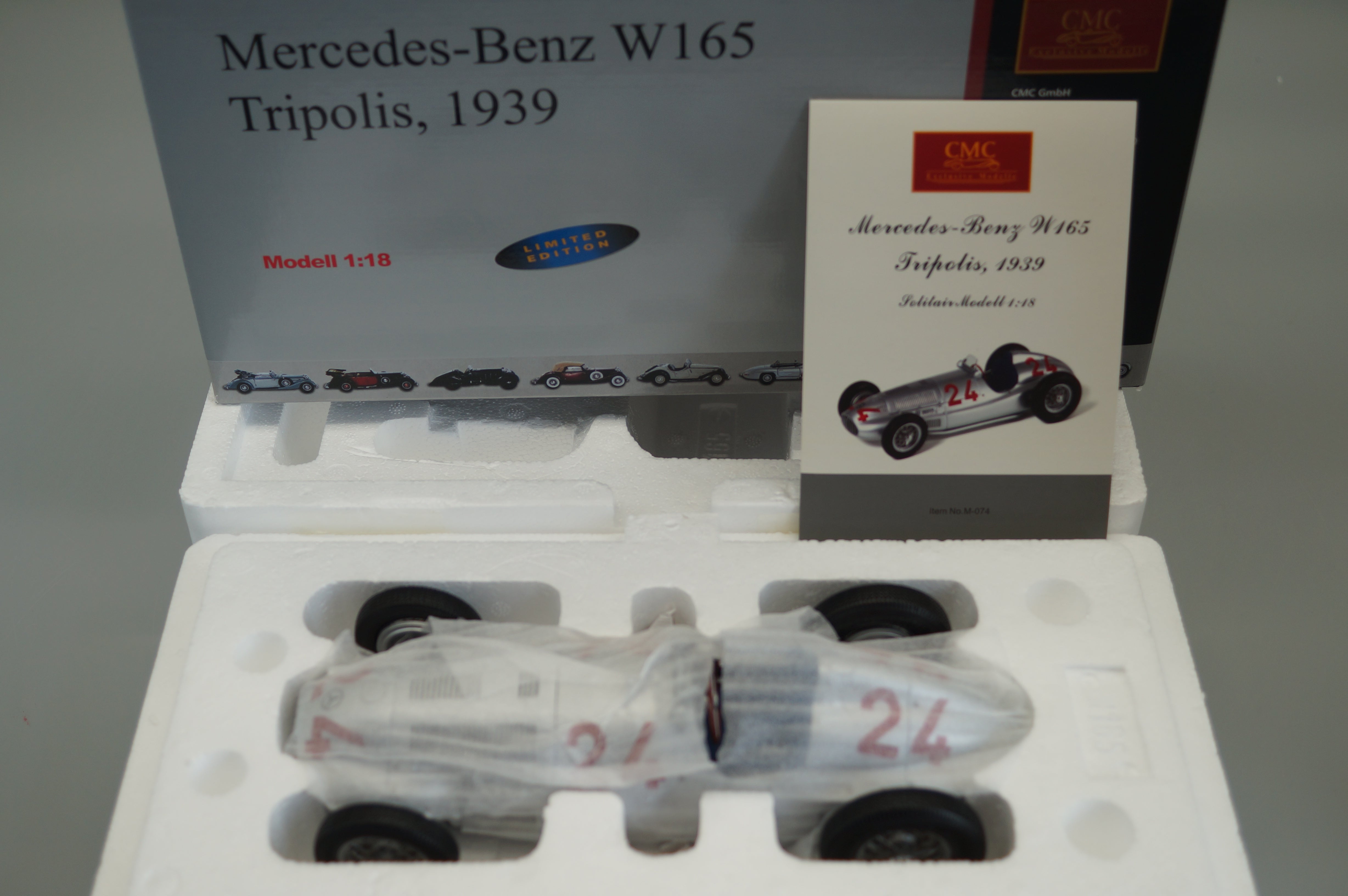 1/18 Mercedes-Benz W165 #24 Tripoli #0998/5000 CMC M-074 - pre-owned