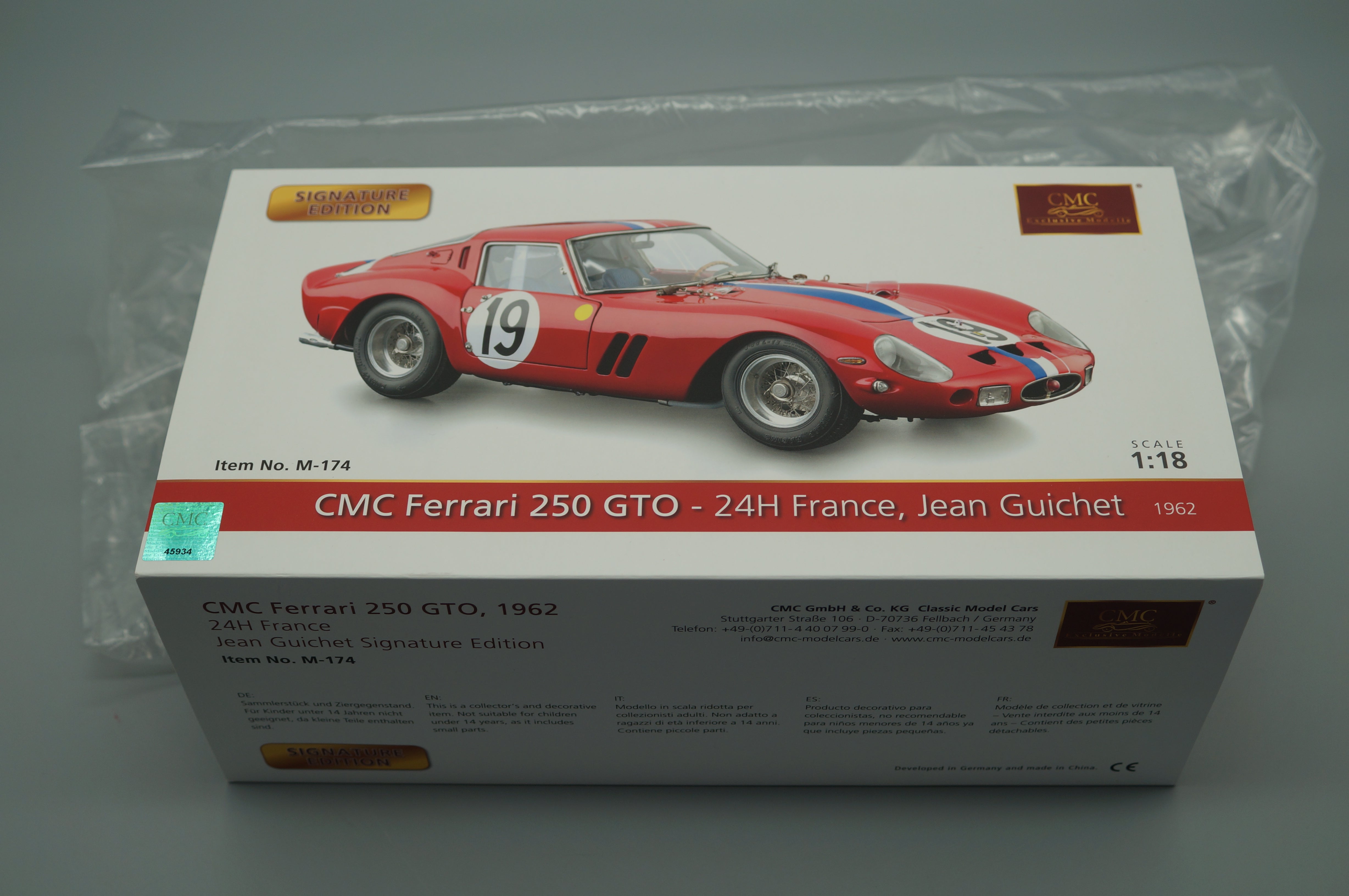 1/18 CMC Ferrari 250 GTO #19 Le Mans 1962 signed by Jean Guichet #039/400 CMC M-174 -pre-owned
