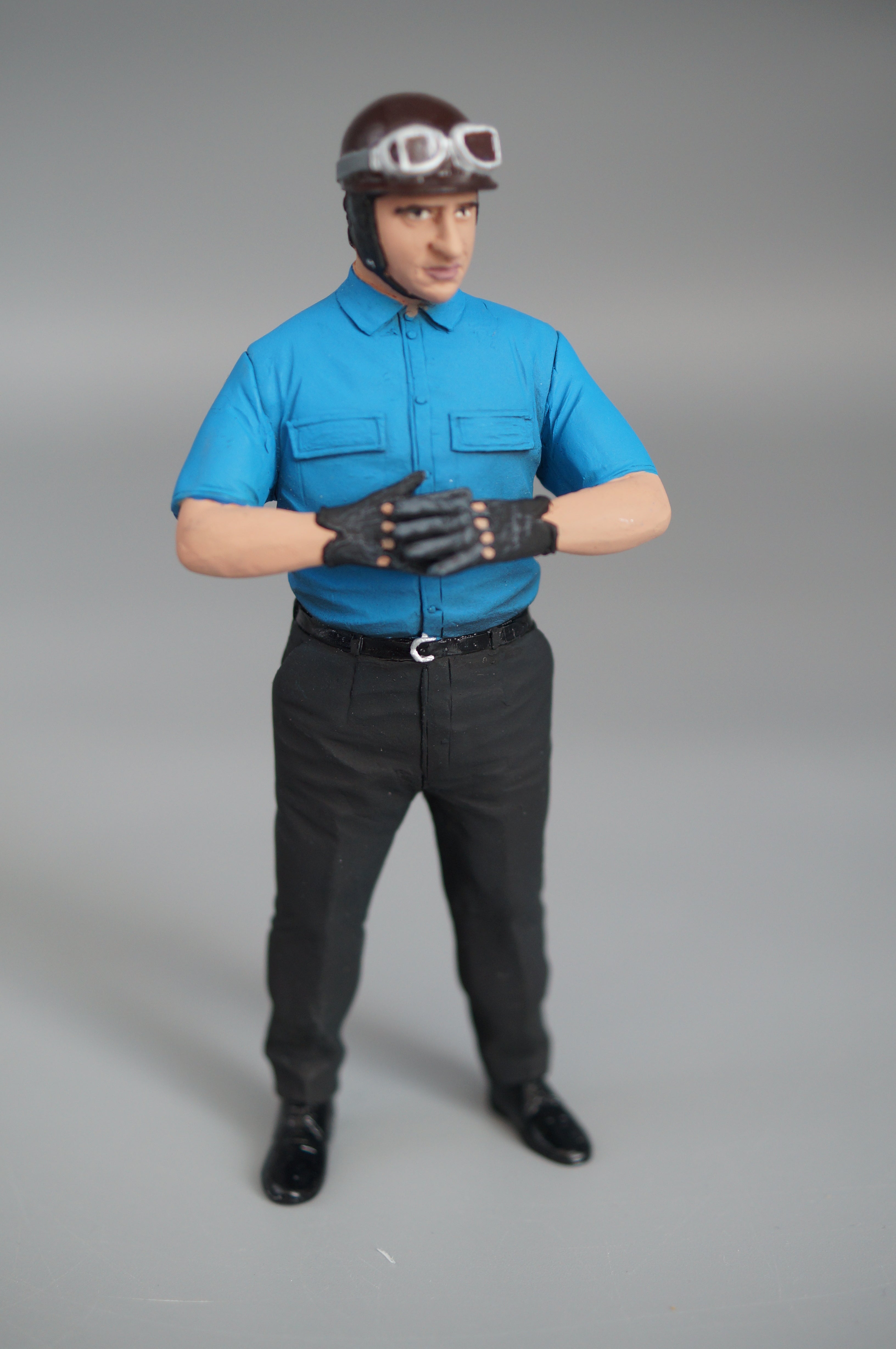1/18 Rennfahrerfigur JUAN MANUEL FANGIO von SF Scale Figures - Handarbeit - TS986
